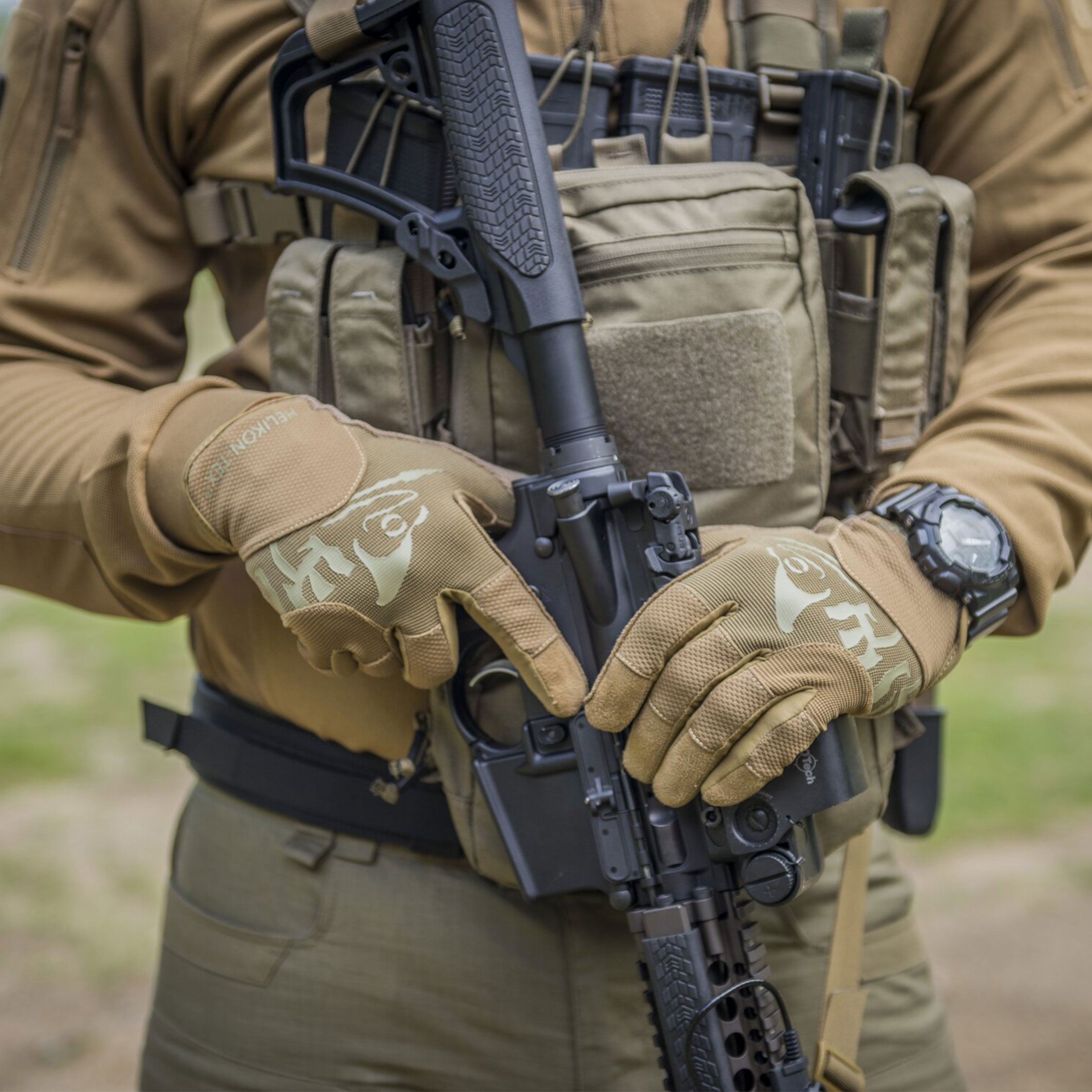 Helikon Range Tactical Gloves - Coyote/Adaptive Green