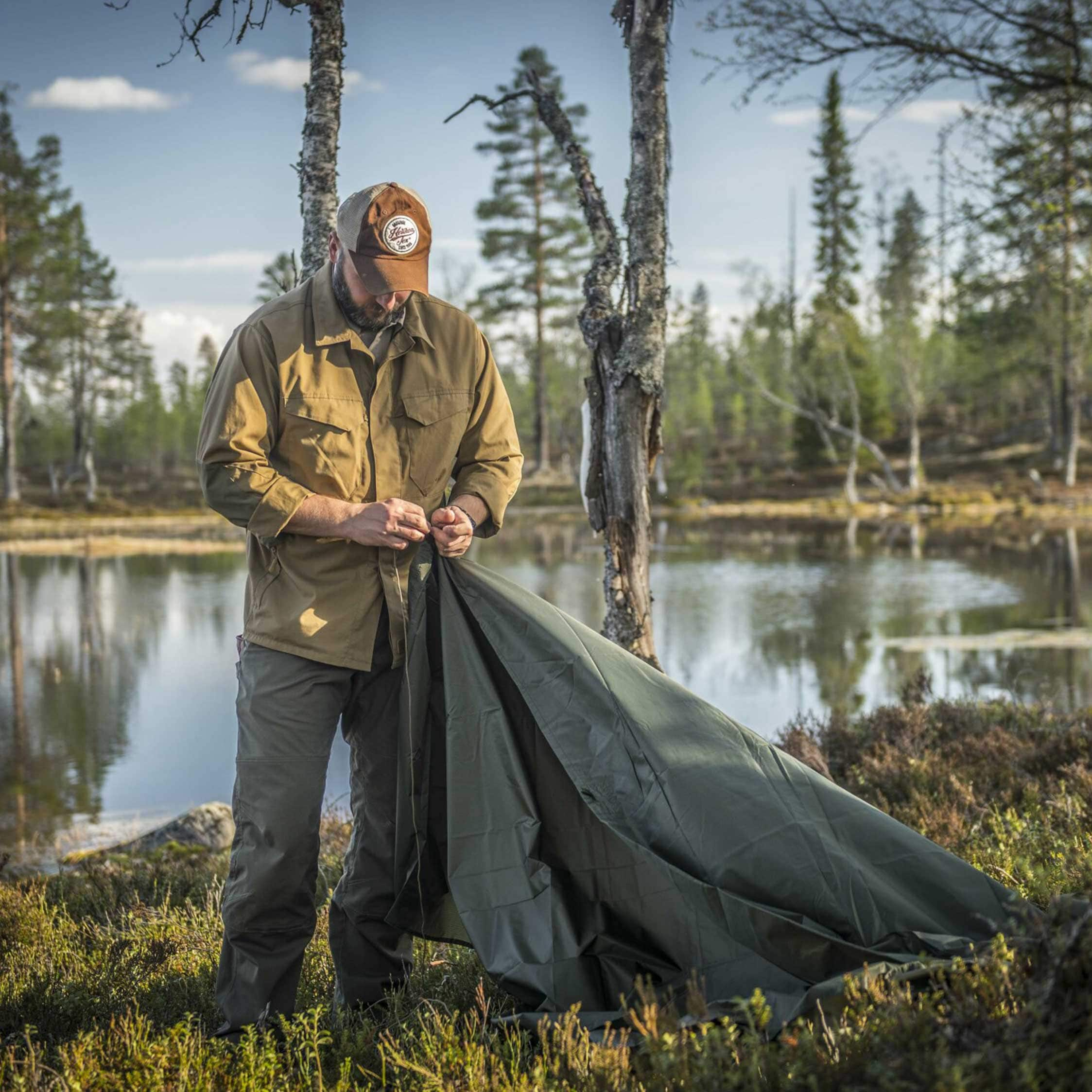 Helikon Woodsman Long Sleeve Shirt - Coyote/Taiga Green 