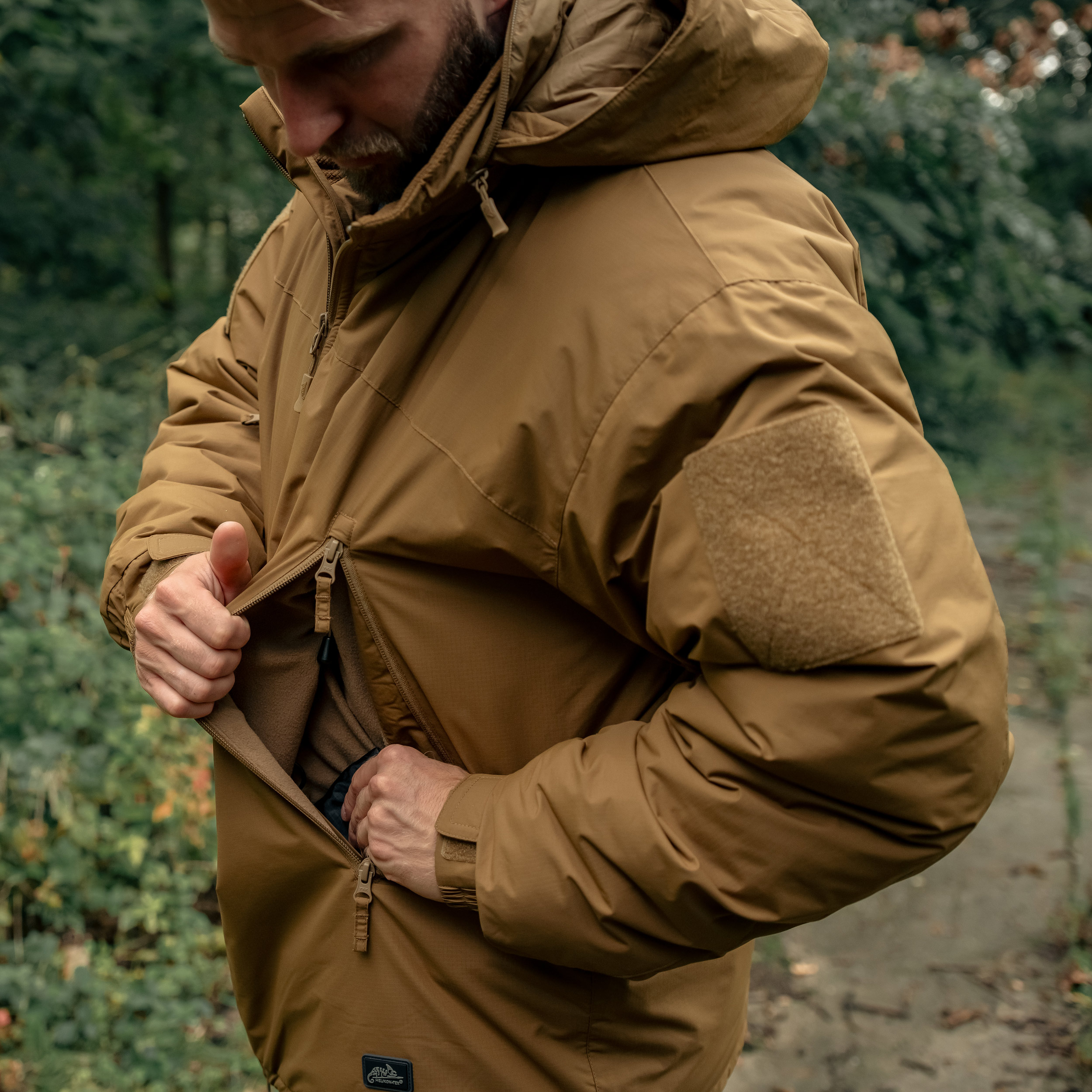 Helikon Level 7 Climashield Apex 100 g Jacket - Coyote