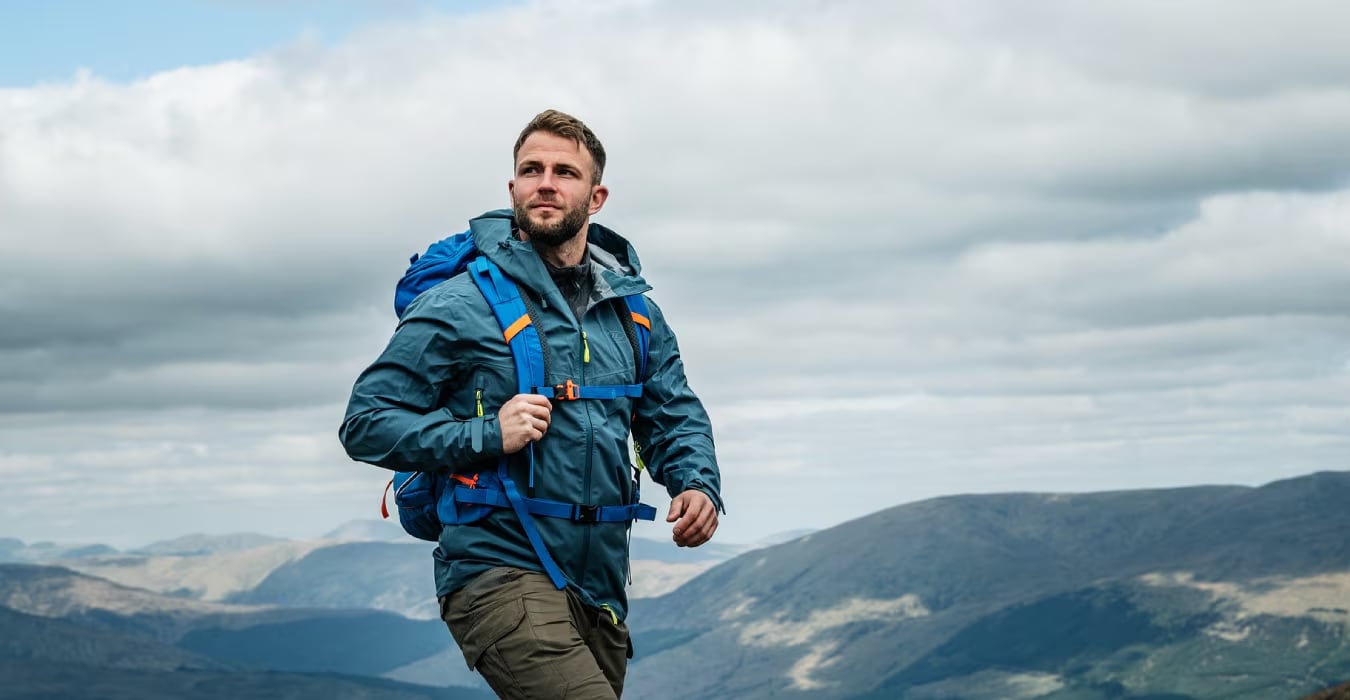 List of things to pack for a hike in the Alps — check it out!