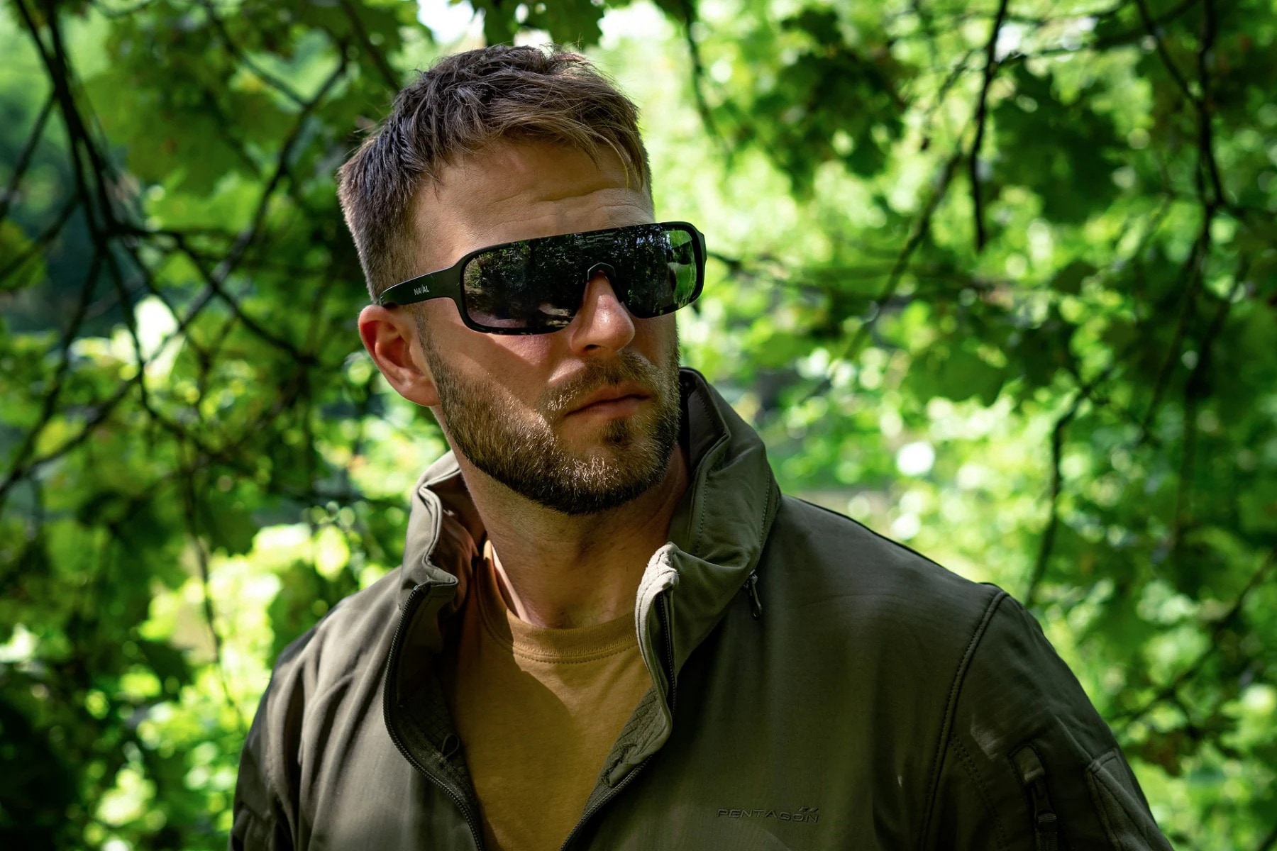 OPC Outdoor Jet I Naval Black Smoke sunglasses, provide protection against UVA, UVB and UVC radiation