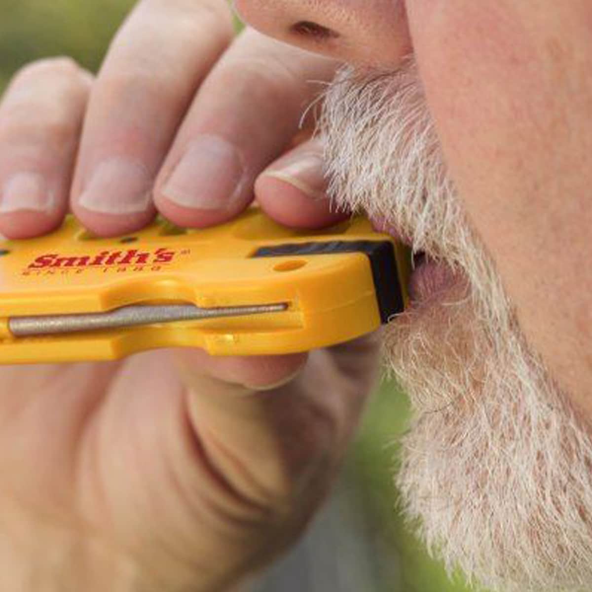 Smith's Pocket Pal X2 Sharpener & Outdoors Tool teroitin