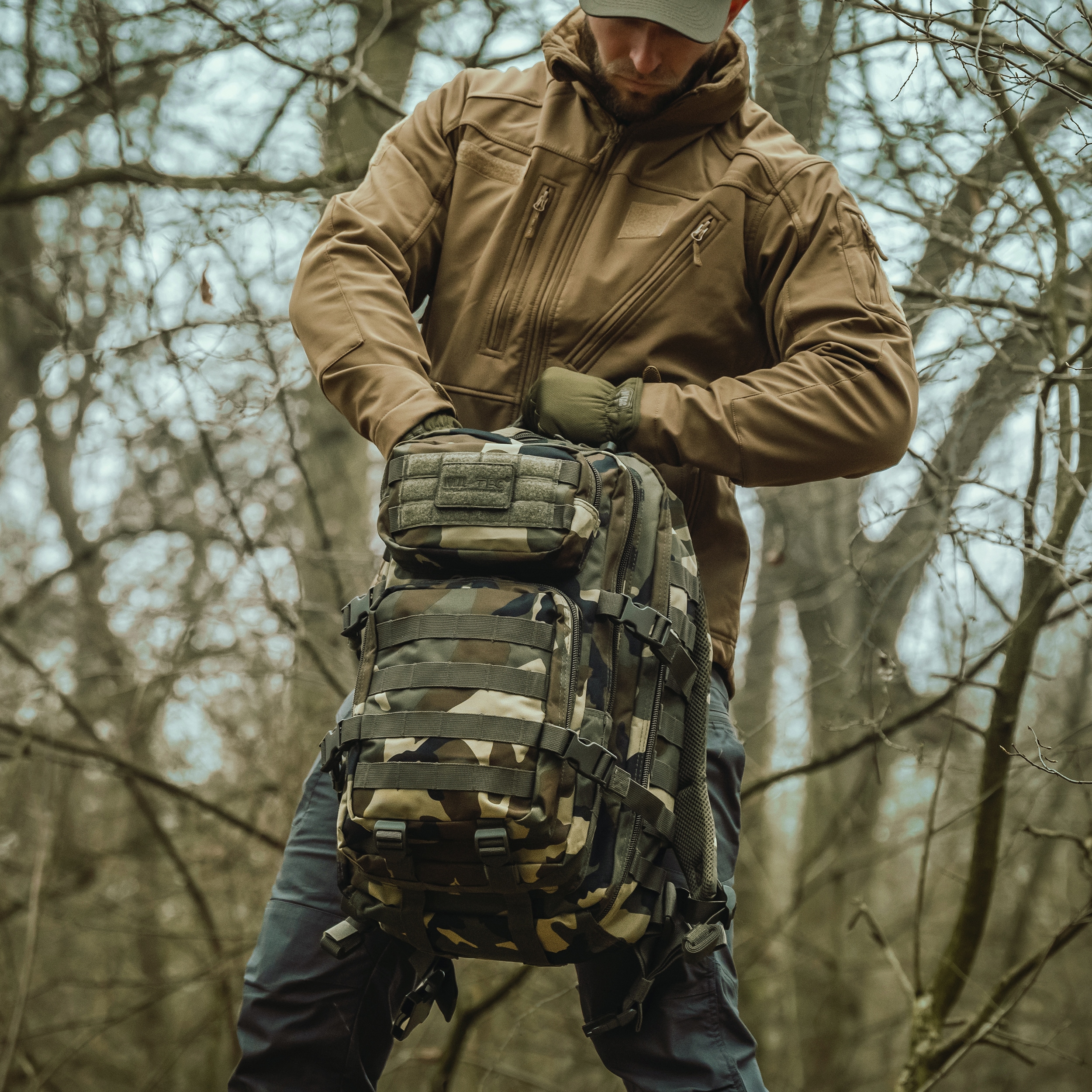 Mil-Tec Assault Pack Small Reppu 20 l - Woodland