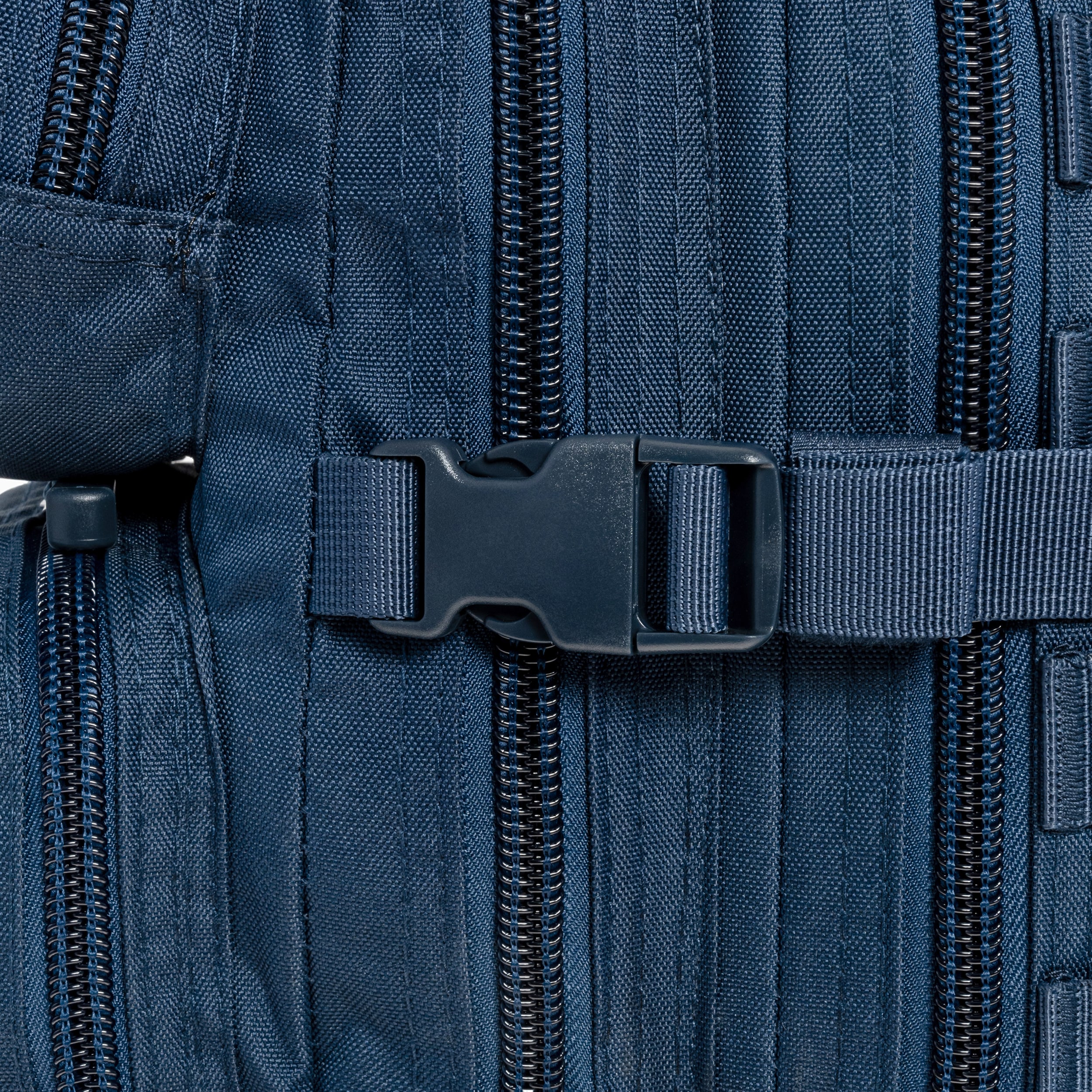 Mil-Tec Assault Pack Small 20 l Reppu - Dark Blue