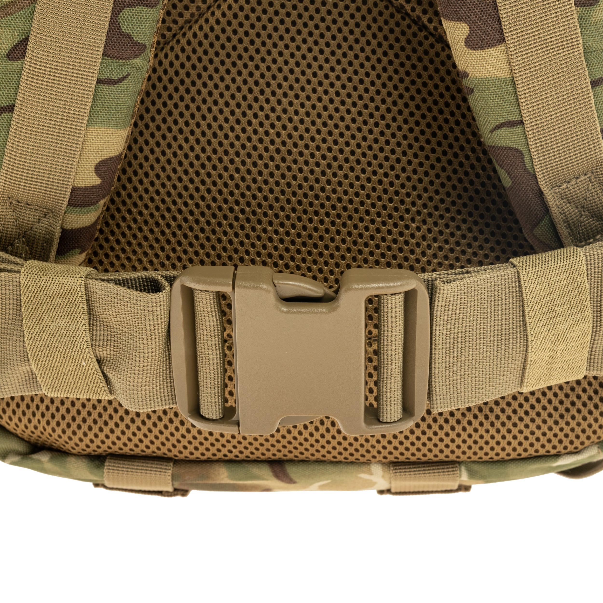 Mil-Tec Assault Pack Large Reppu 36 l - Arid MC Camo