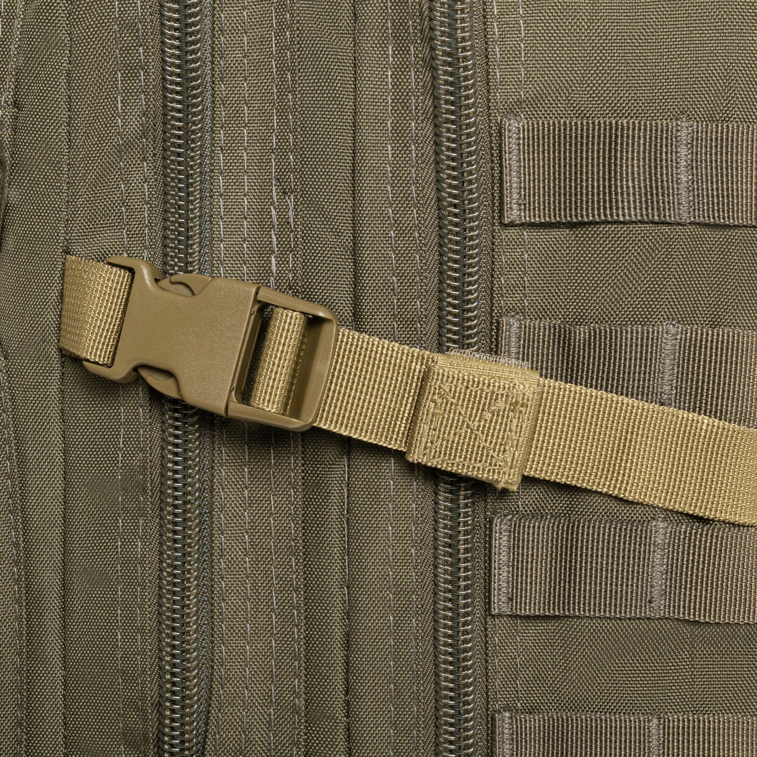 Mil-Tec Assault Pack Small 20 l Reppu - Ranger Green/Coyote