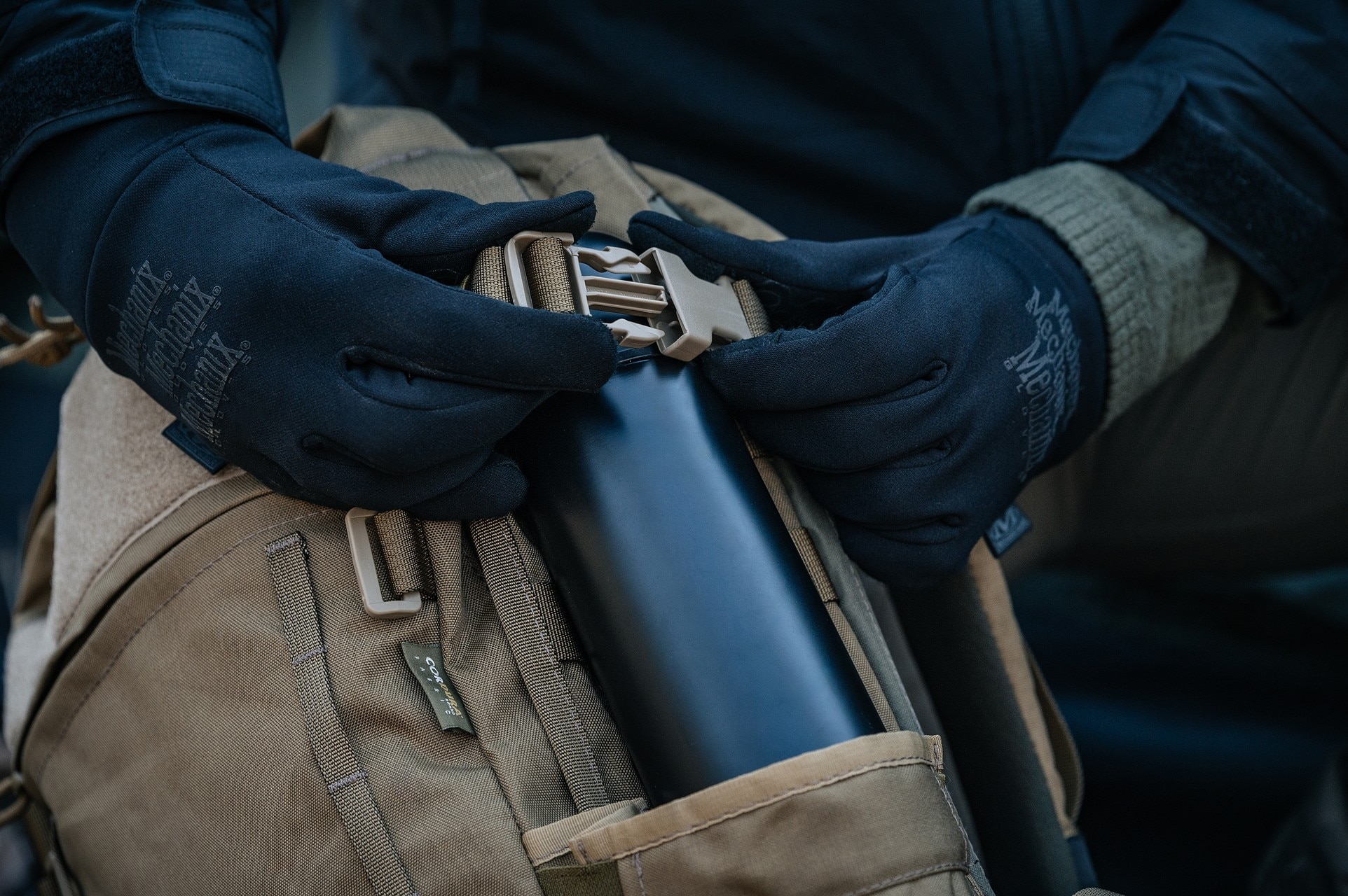 Mechanix Wear ColdWork Base Layer Taktiset Käsineet - Covert