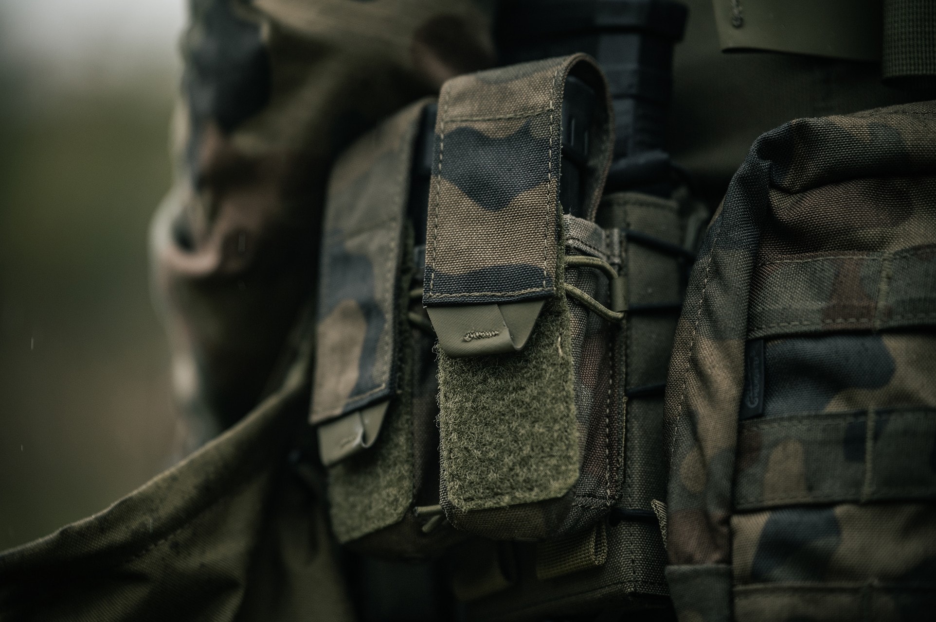 Helikon-Tex Pistol Magazine Pouch Lippaakotelo - wz.93 Pantera PL Woodland