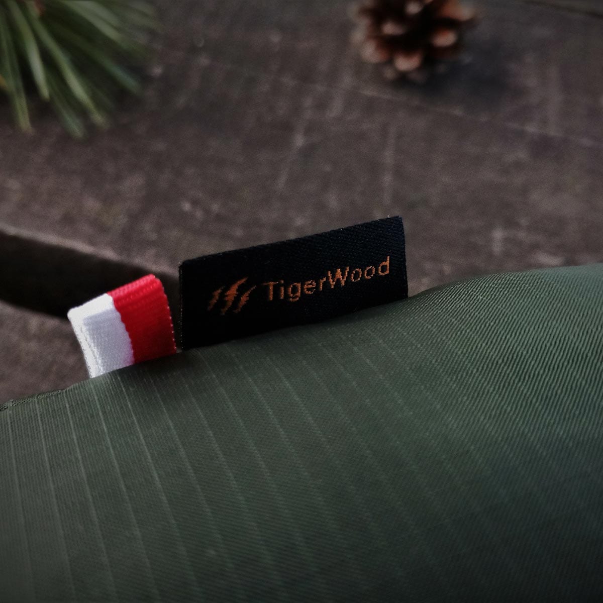 TigerWood Ważka V2 ultrakevyt riippumatto hyttysverkolla - Green