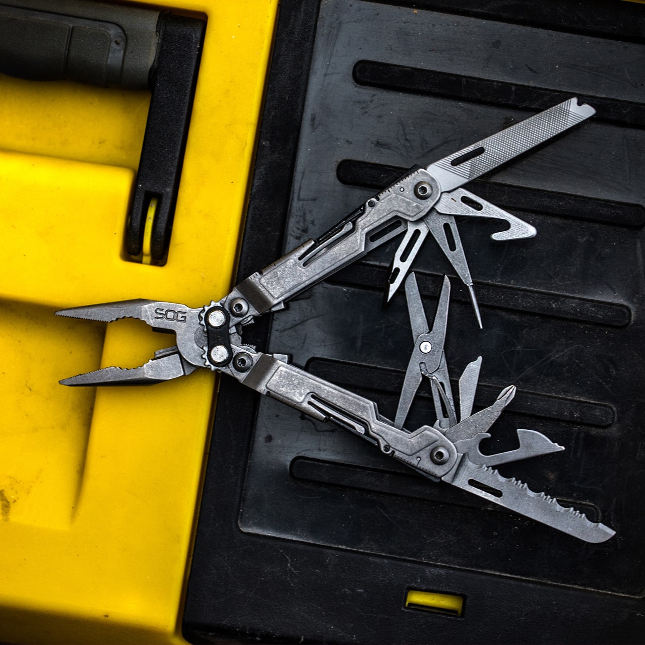 SOG PowerPint Multityökalu - Bead Blast