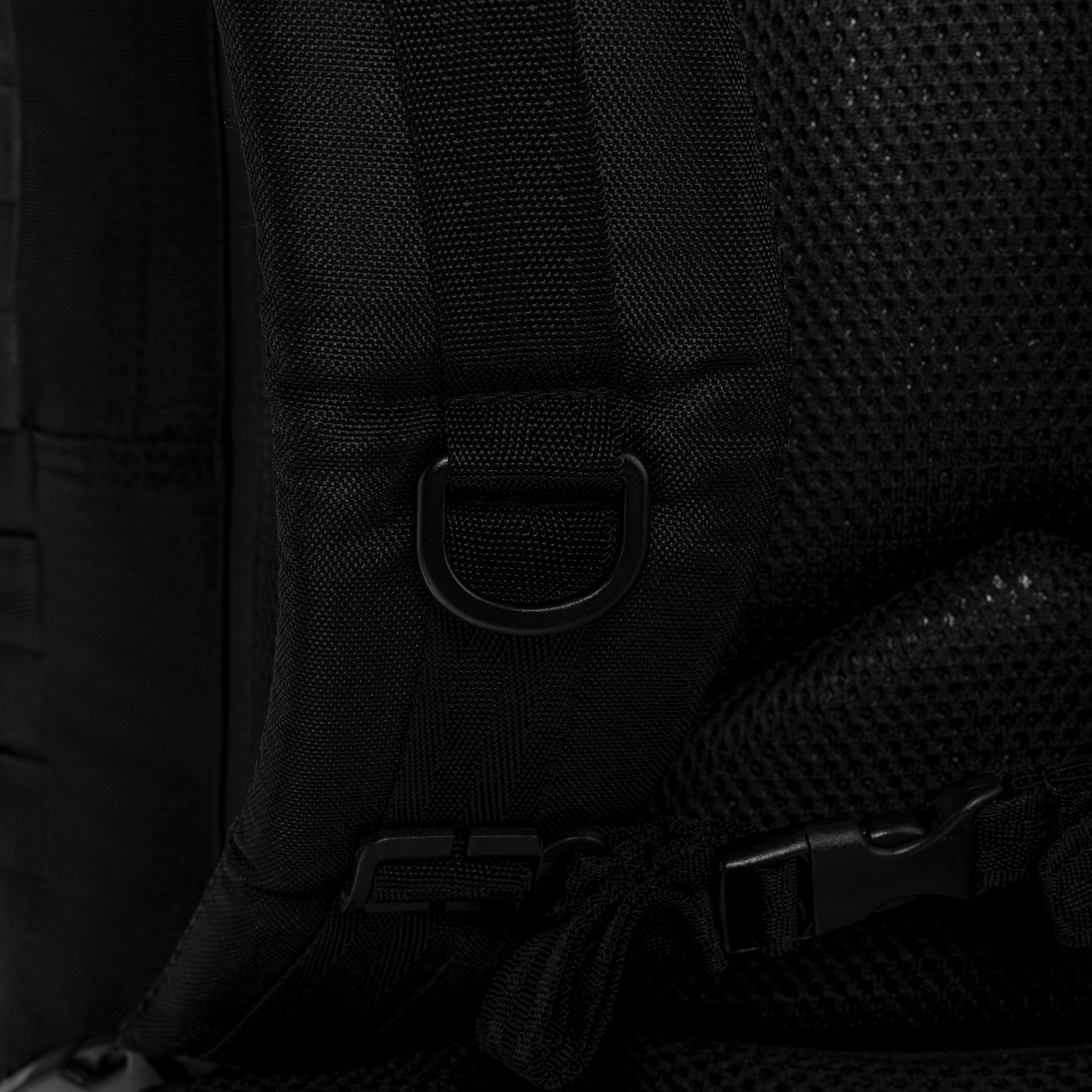 Mil-Tec BW Kampfrucksack Gen.II Reppu 65 l - Black