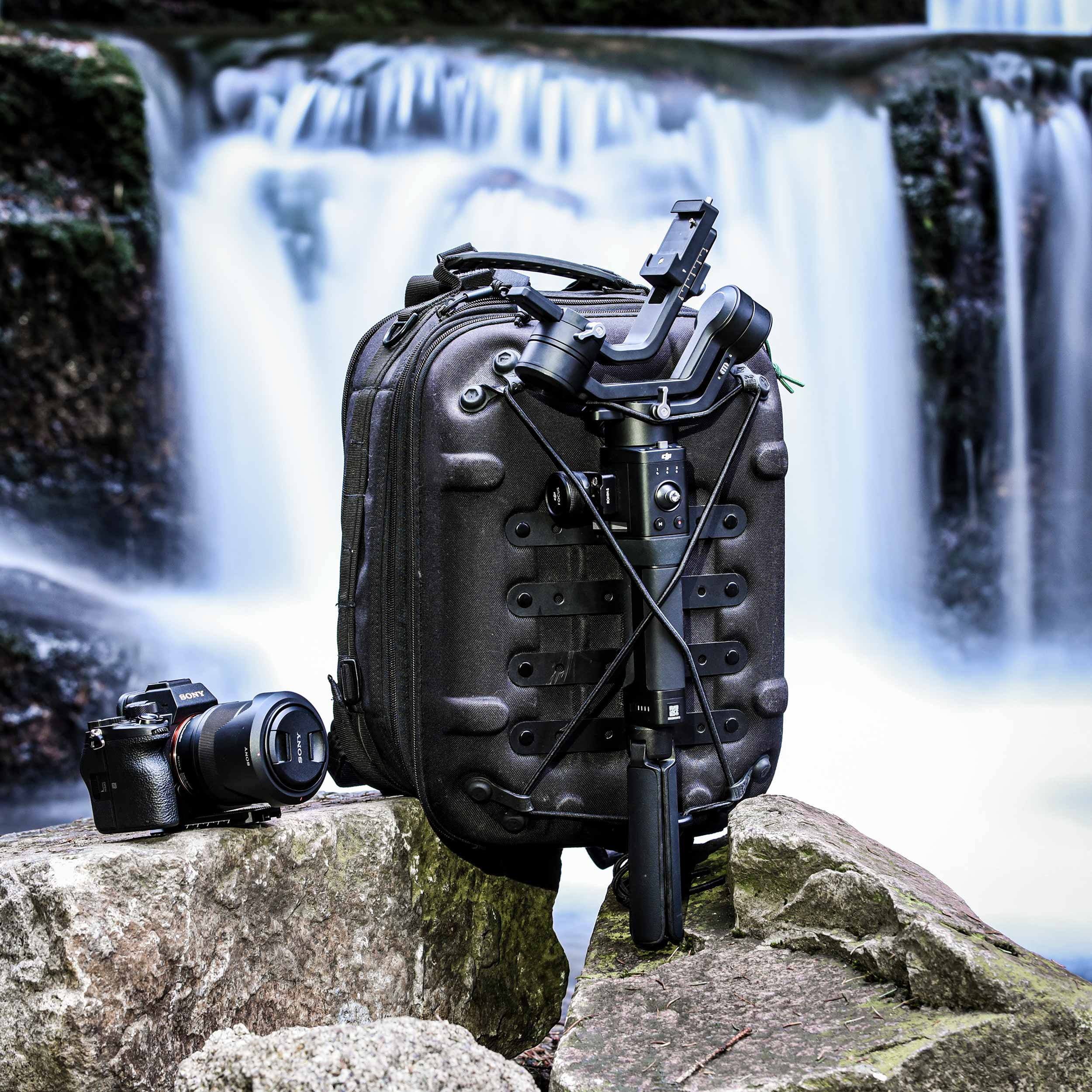 Hazard 4 Grill Hard MOLLE Photo Reppu 21,6 l - Black
