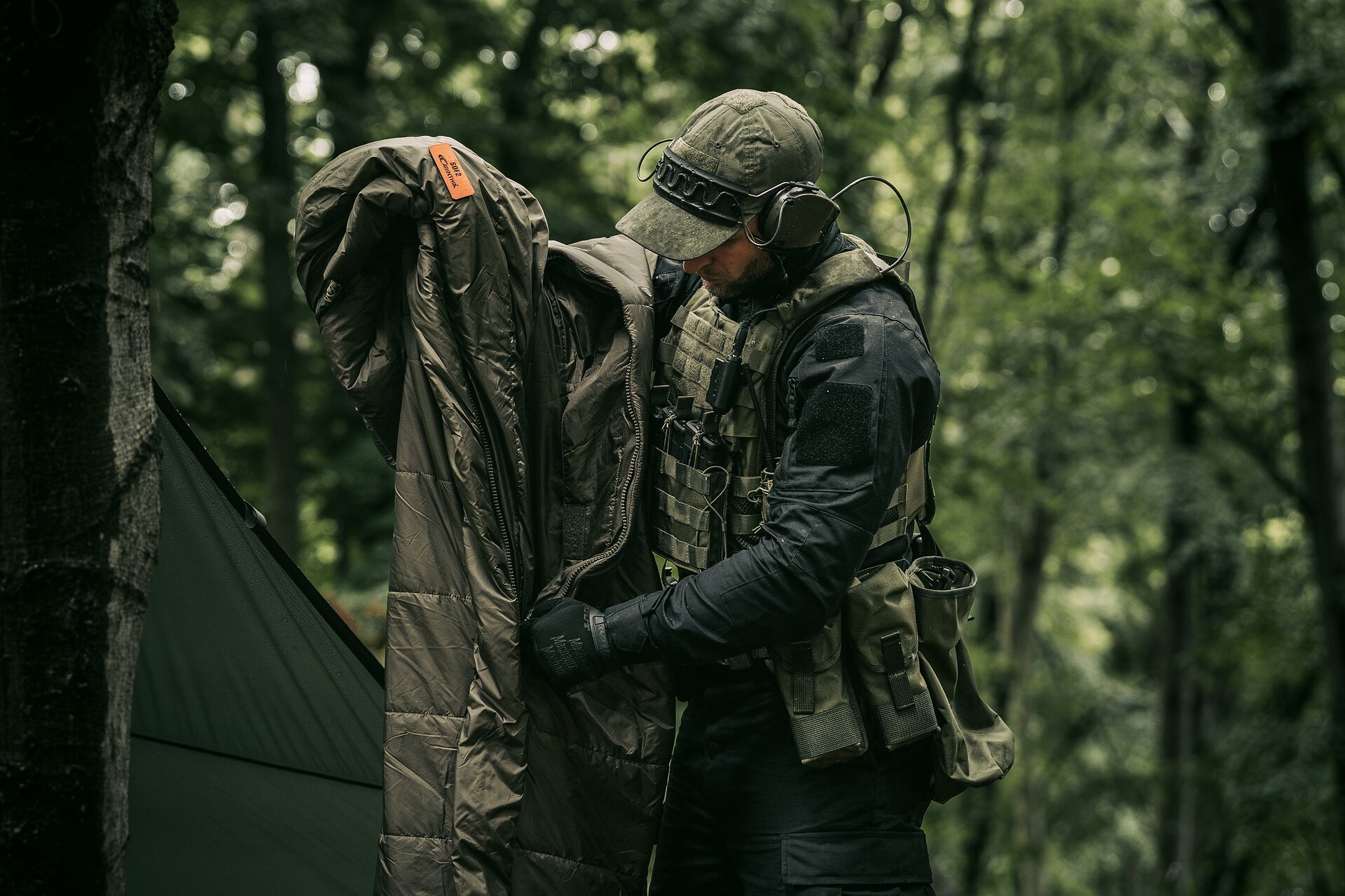 Carinthia SOF 2 Medium Makuupussi - Olive