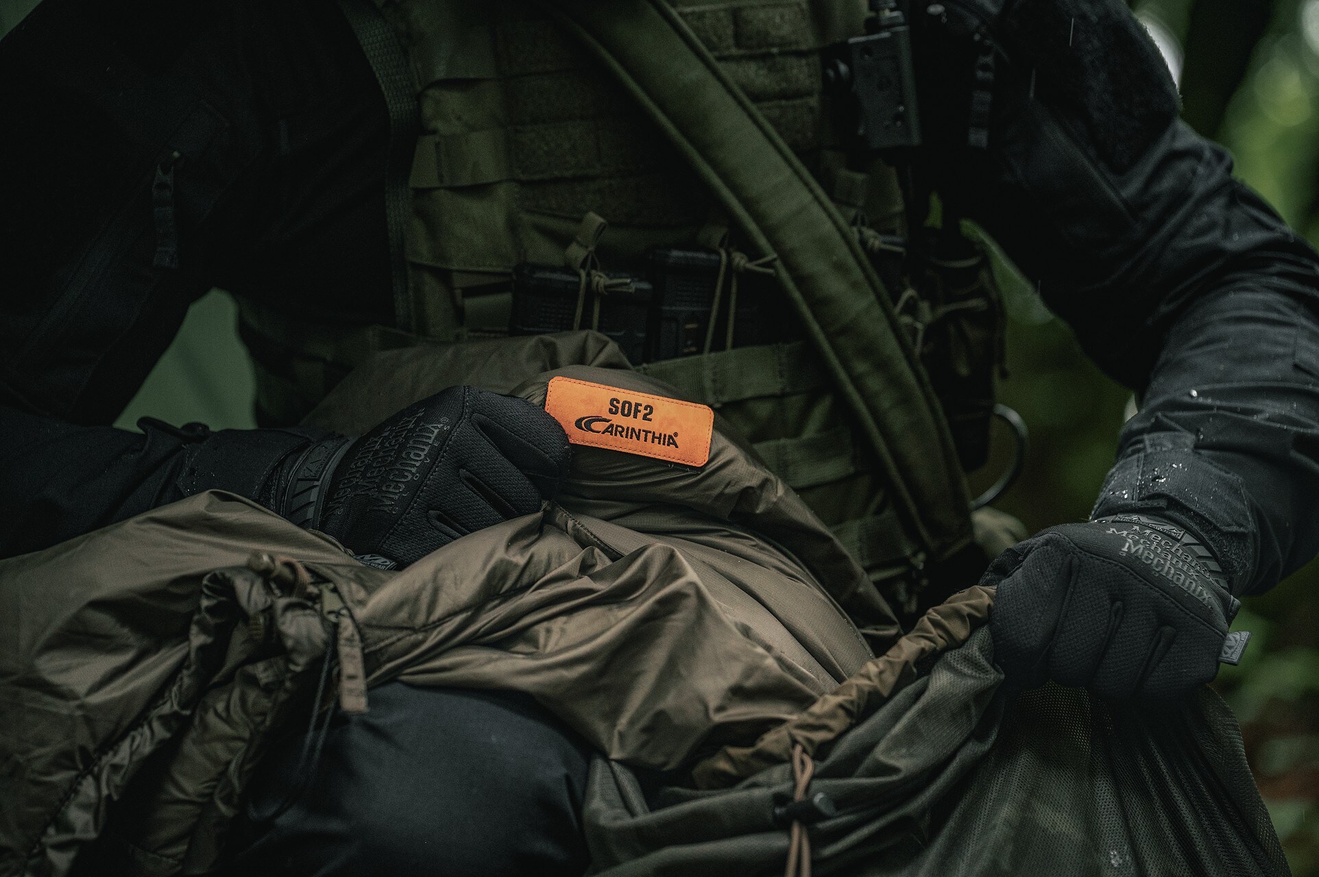 Carinthia SOF 2 Medium Makuupussi - Olive