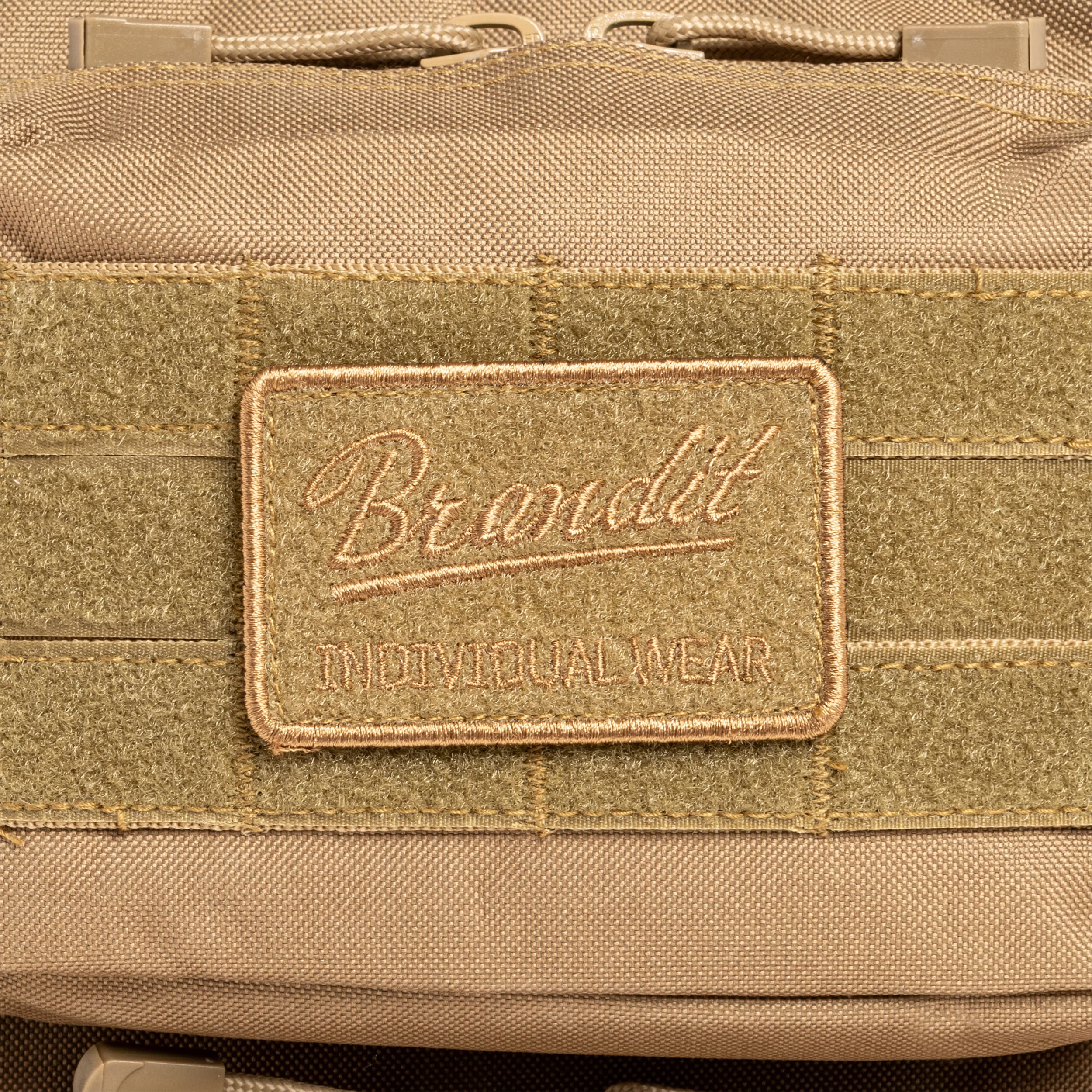 Brandit Assault Pack Large 40 l Reppu - Coyote