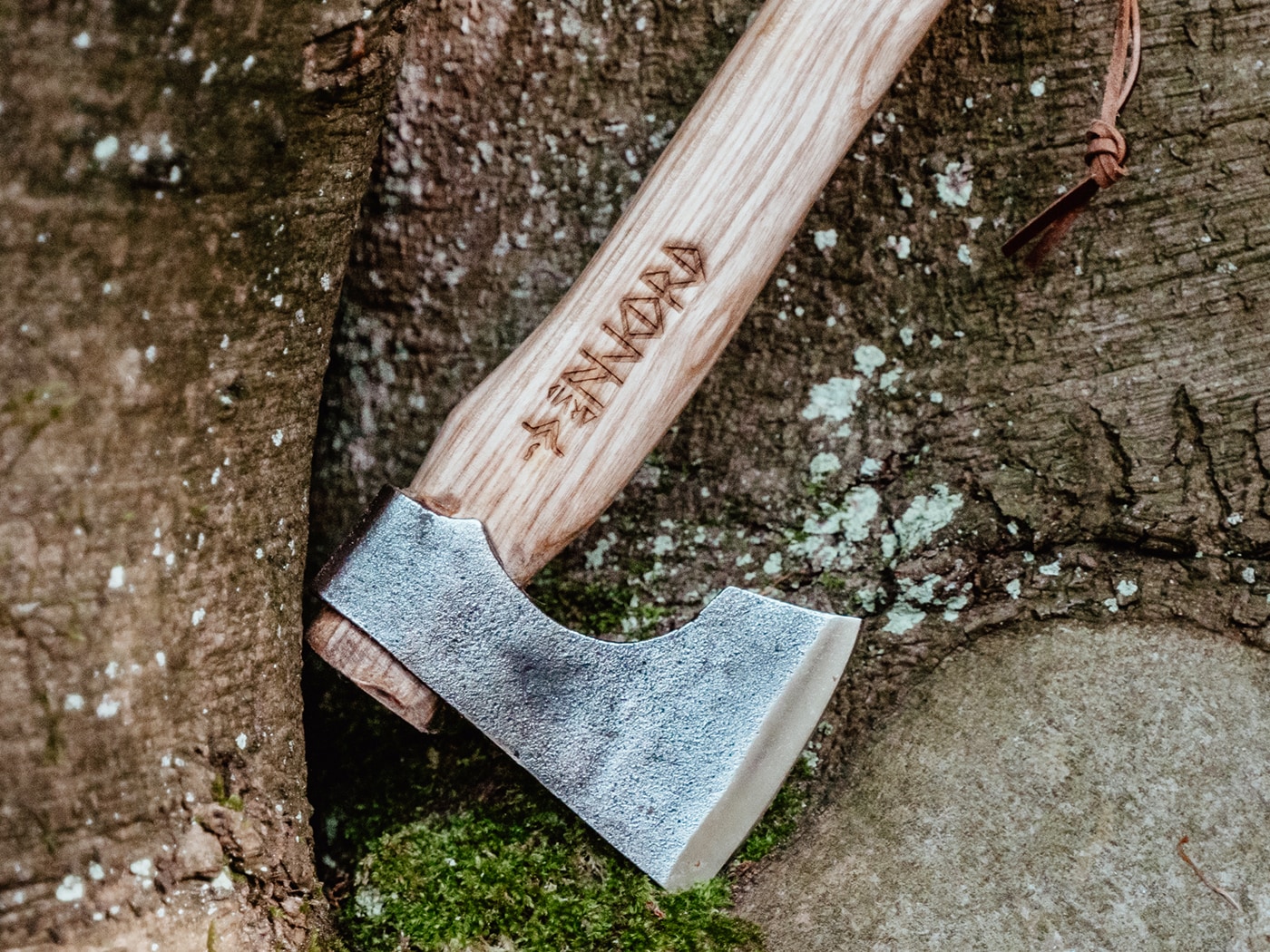 Njord Arvid Medium Kirves