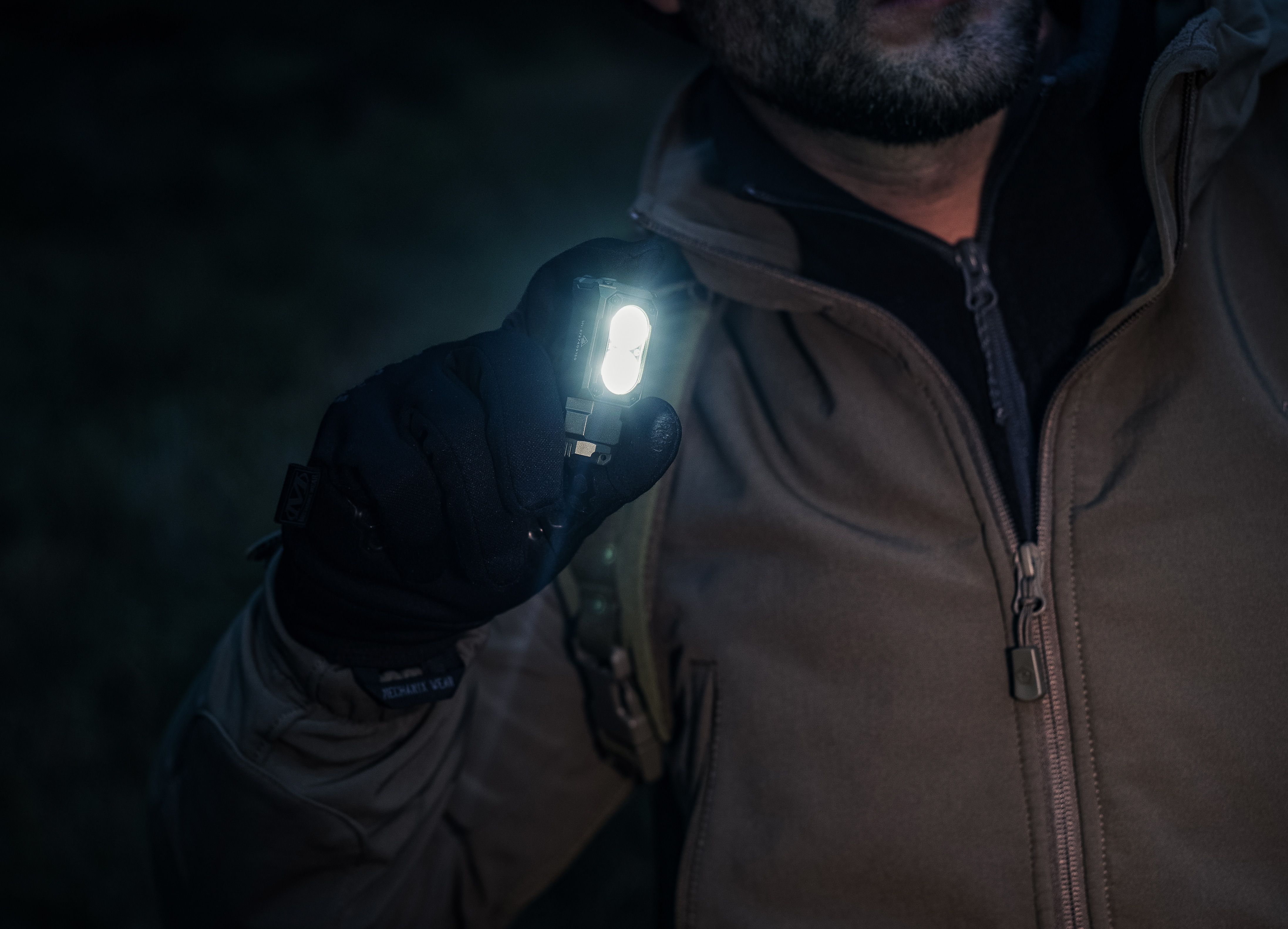 Wuben E7 Taskulamppu 1800 lumenia - Green