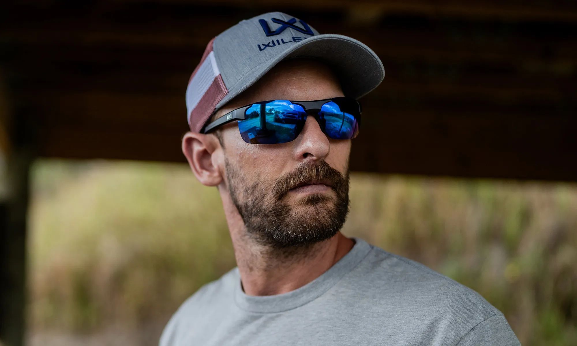 Wiley X Prime Aurinkolasit Captivate Polarized Blue Mirror/Gloss Crystal Grey