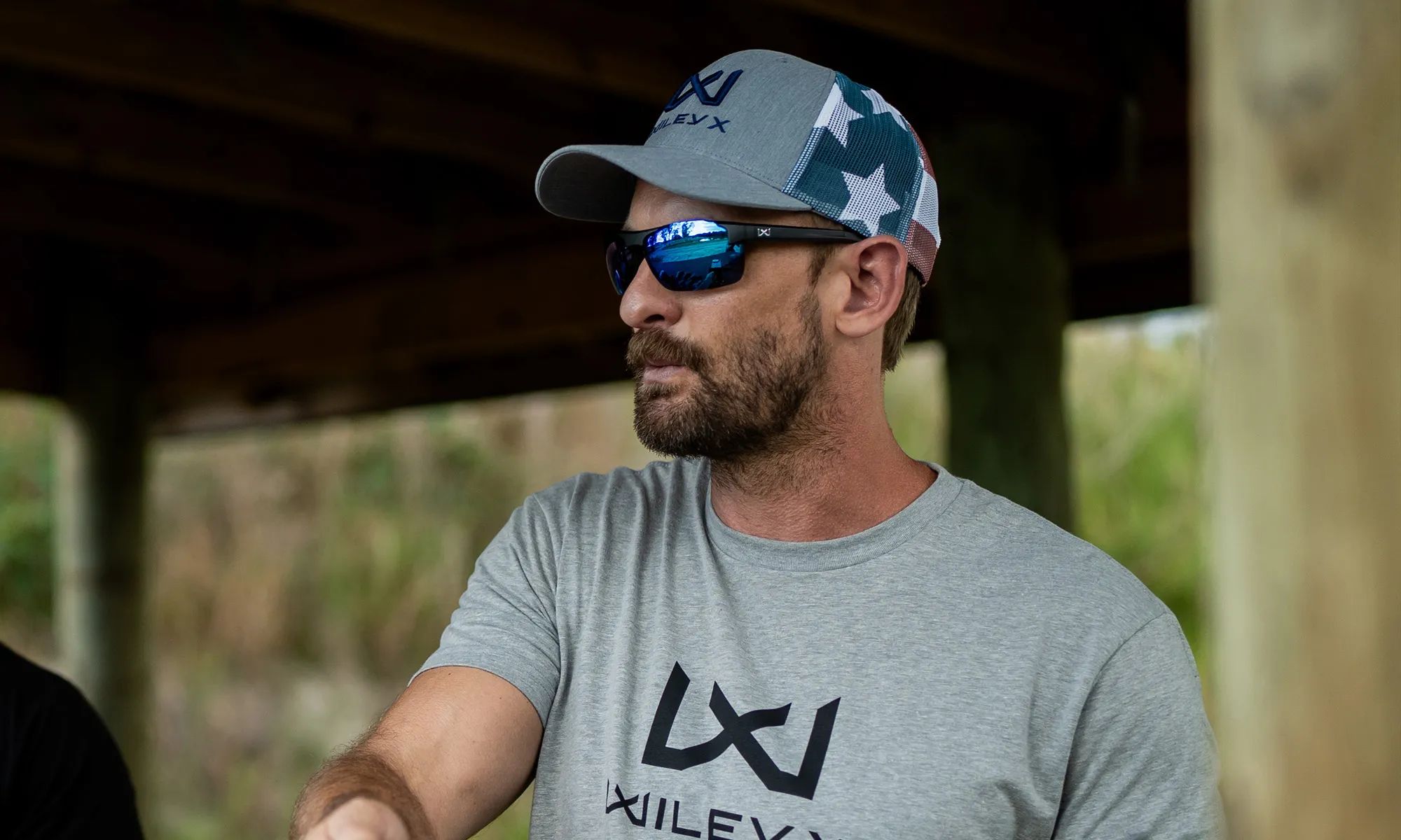 Wiley X Prime Aurinkolasit Captivate Polarized Blue Mirror/Gloss Crystal Grey