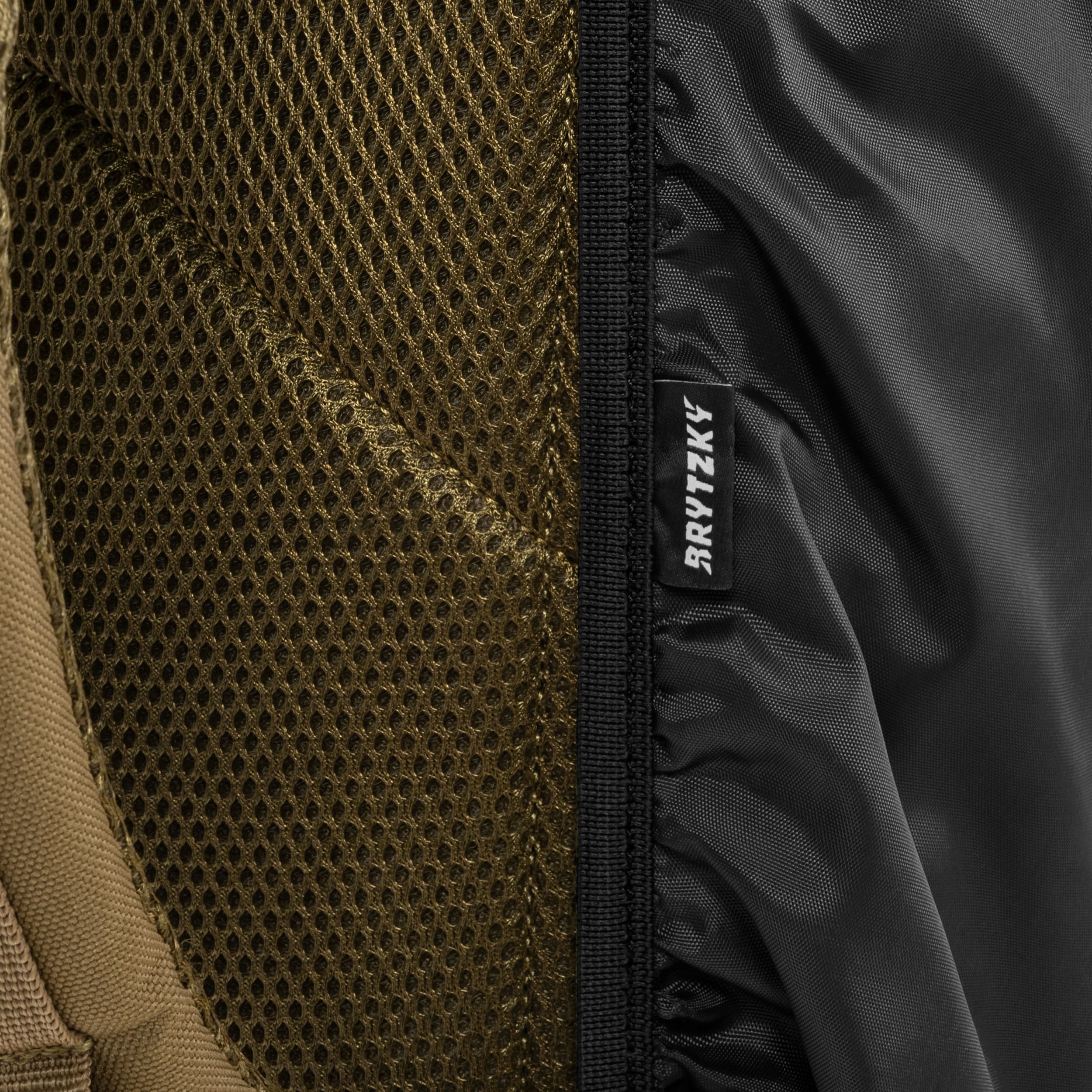Brytzky Tactical Small Cover Vedenkestävä Reppusuojus 20-30 l - Black