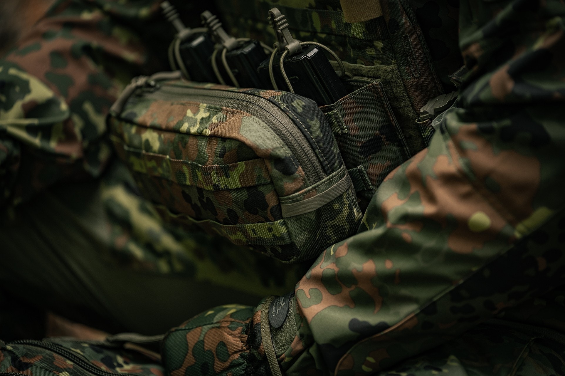 Lindnerhof Multi-Pouch Horizontal Large PA023 Tasku - Flecktarn