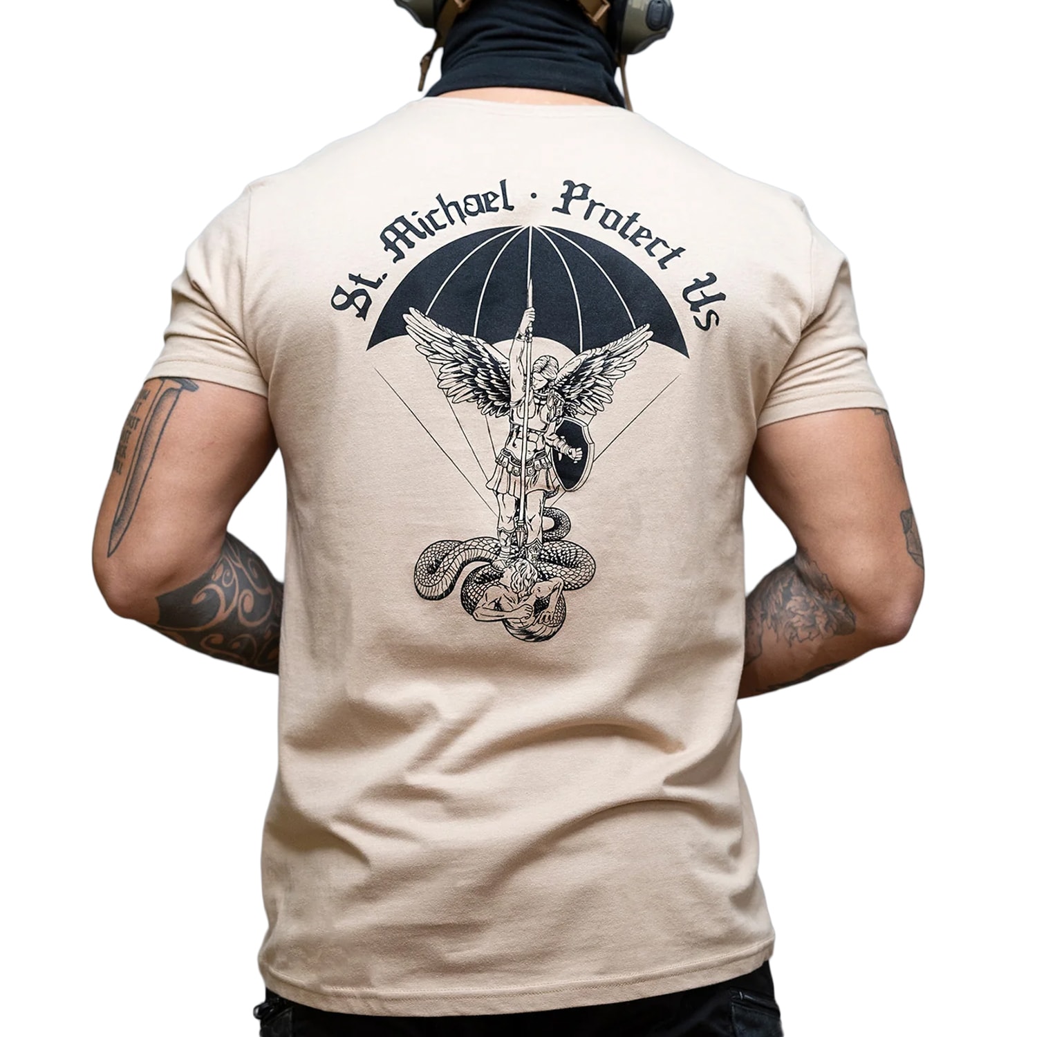 Brothers In Arms St. Michael T-paita - Sand