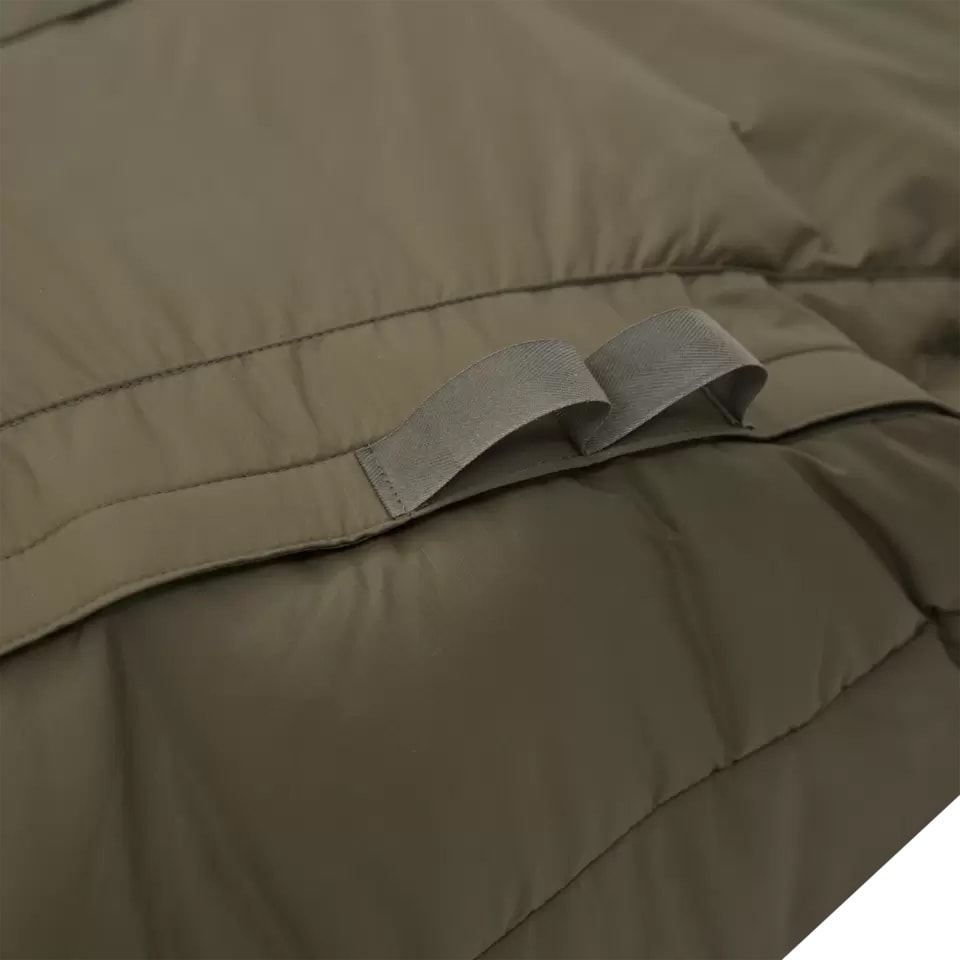 Carinthia Survival One makuupussi Large - Olive vasen