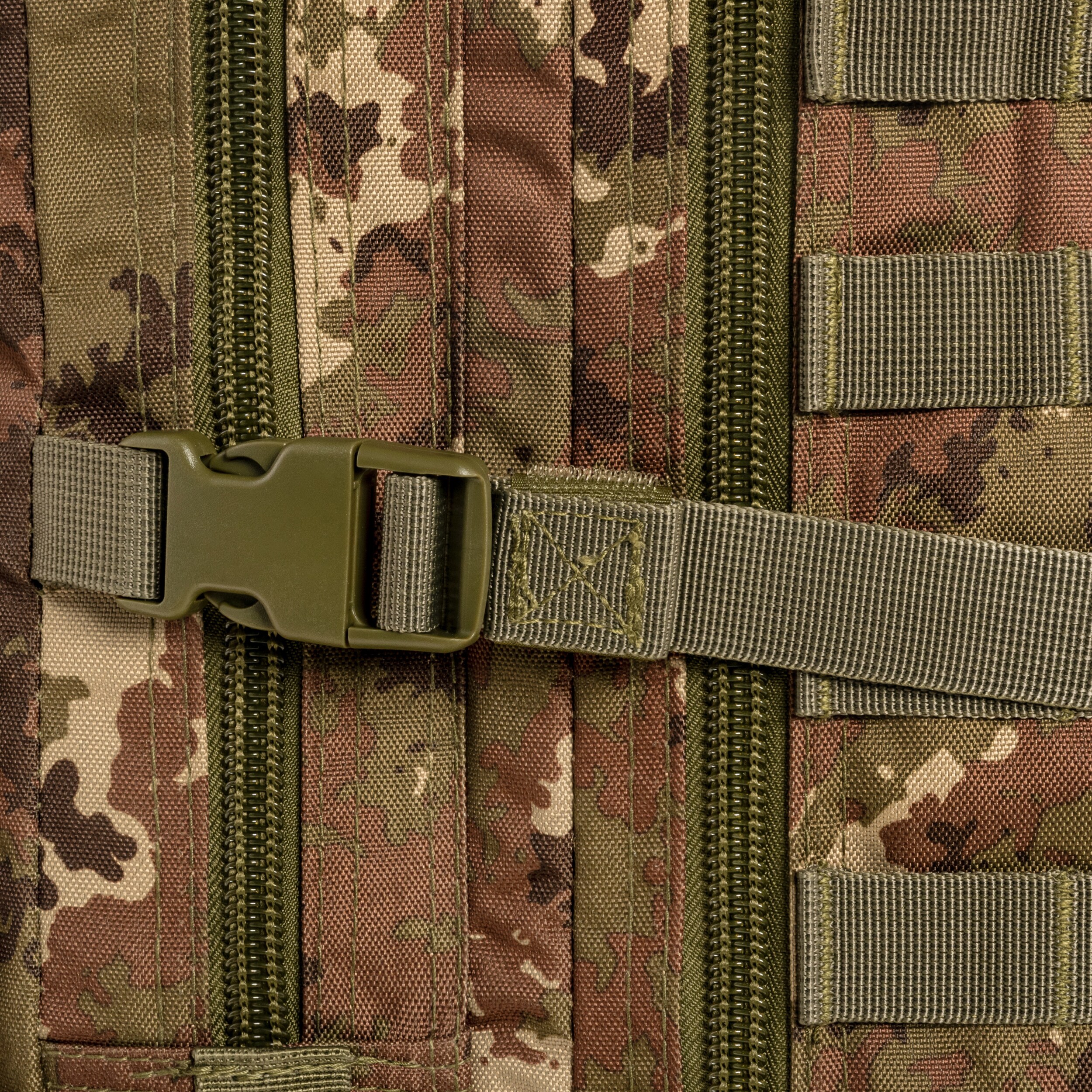 Mil-Tec Assault Pack Large 36 l Reppu - Vegetato