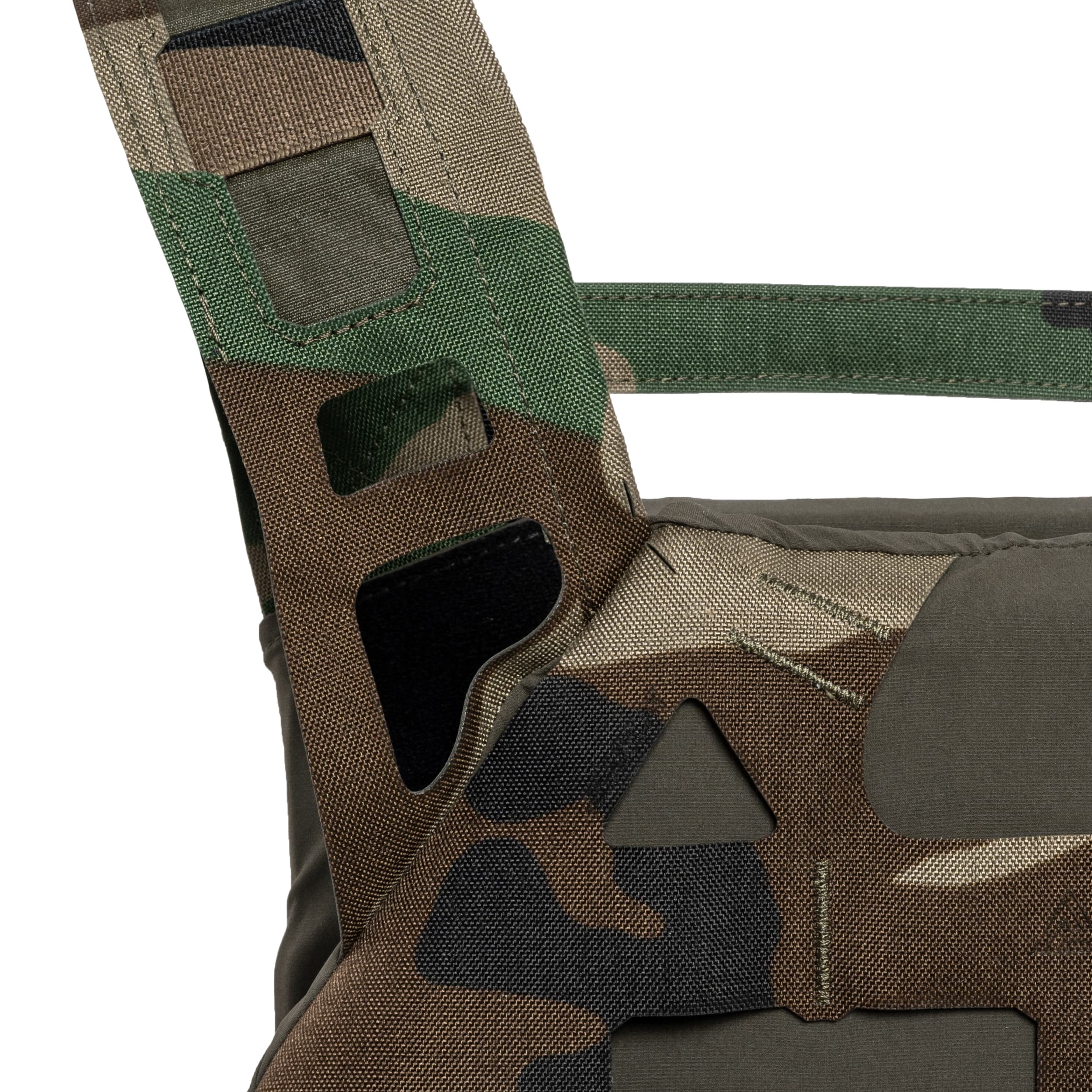 Direct Action Bearcat Ultralight Plate Carrier Taktinen liivi - Woodland - levyille koko L