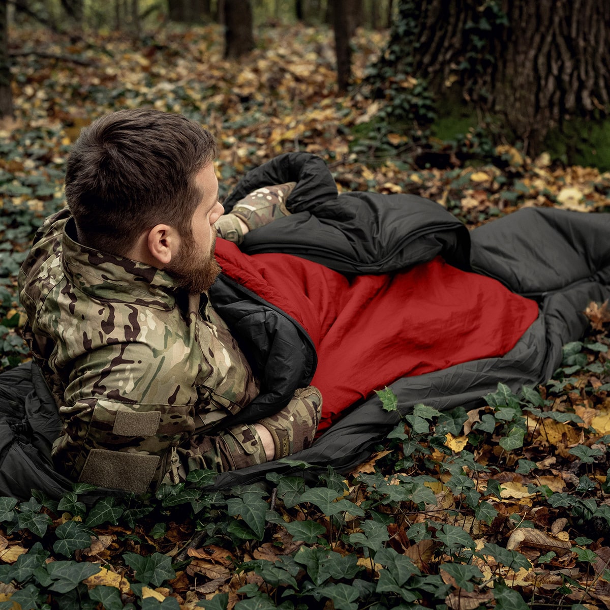 Helikon-Tex Swagman Roll Climashield Apex Poncho makuupussitoiminnolla - Crimson Sky