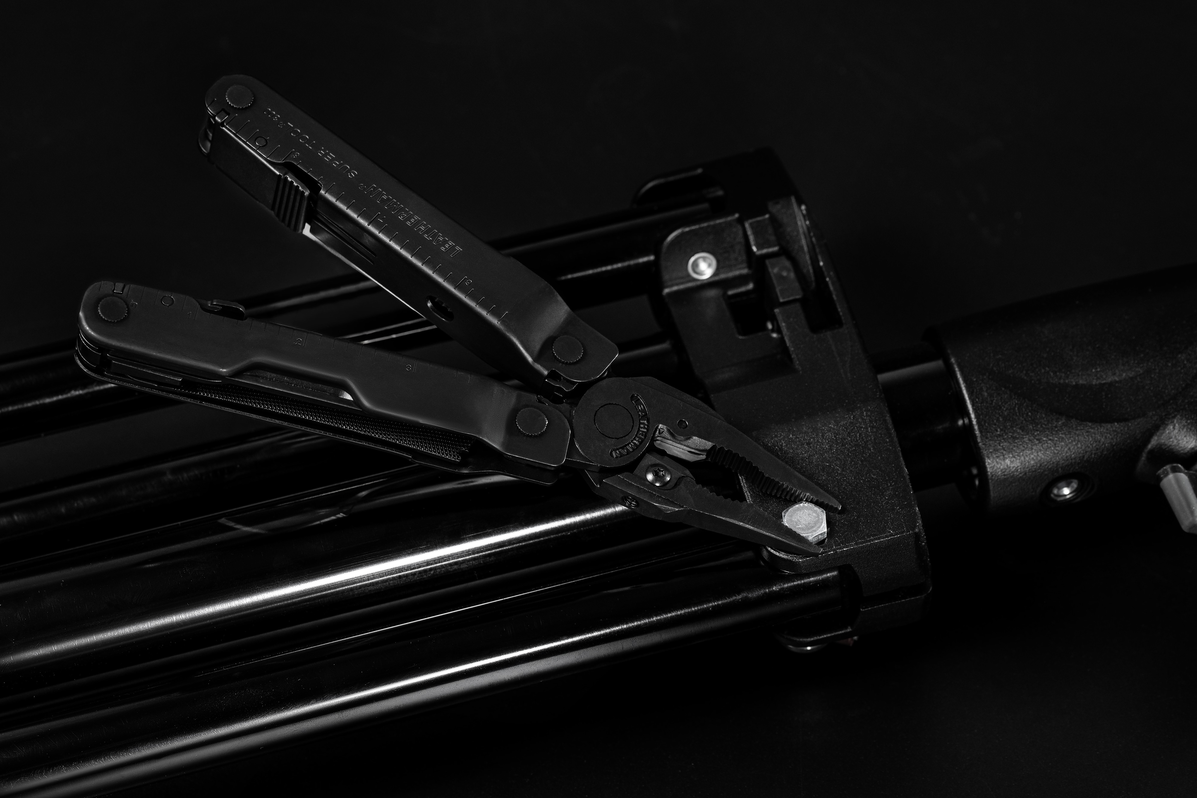Leatherman Super Tool 300 Multityökalu - Black