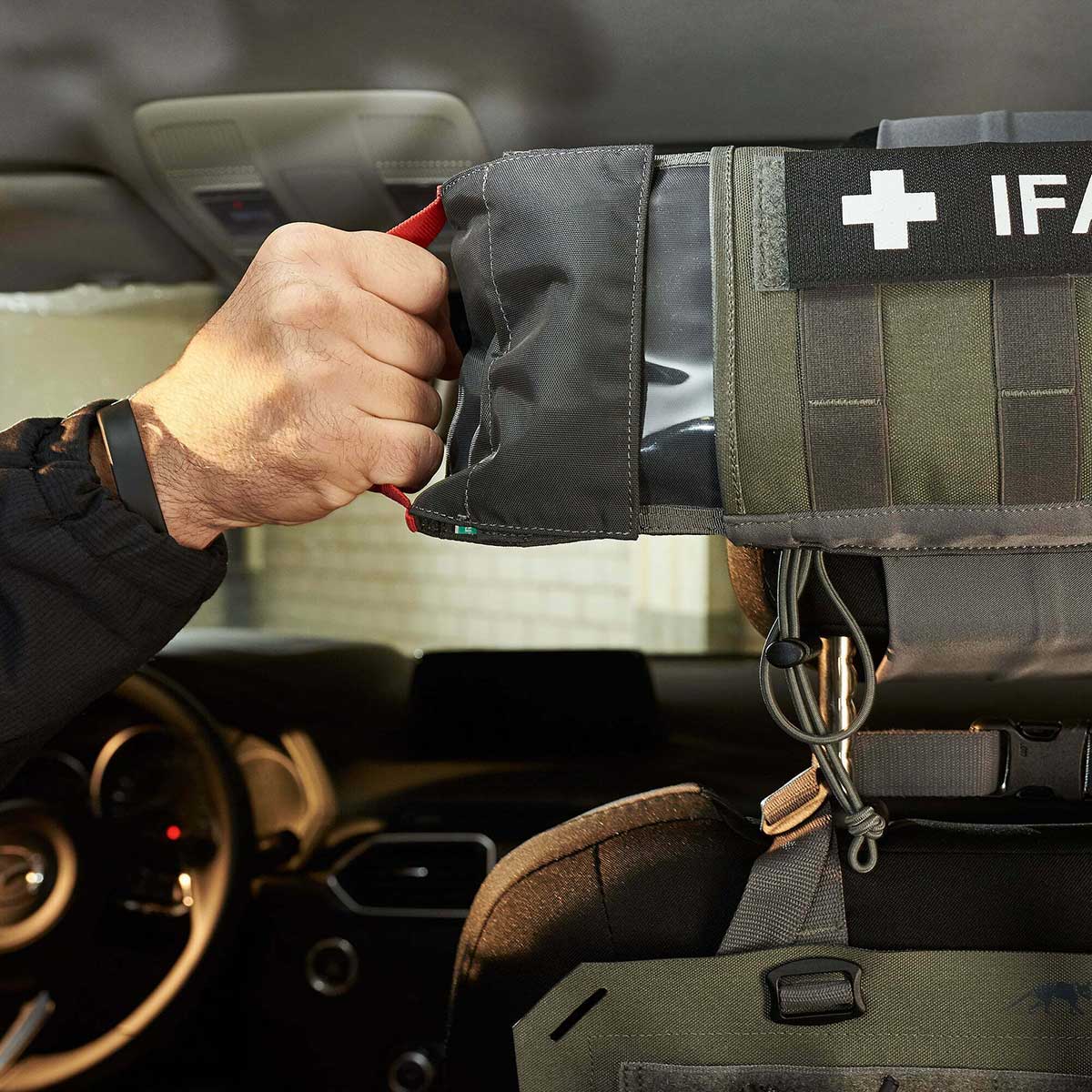 Tasmanian Tiger Head Rest IFAK First Aid Pouch ensiapulaukku - Olive