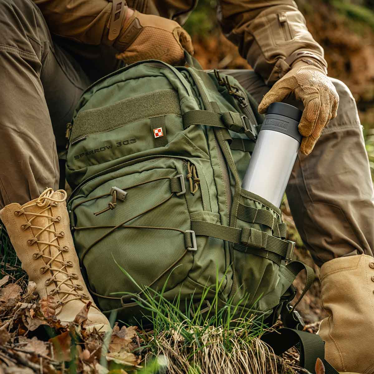 Wisport Sparrow 303 Reppu 30 l - Olive Green