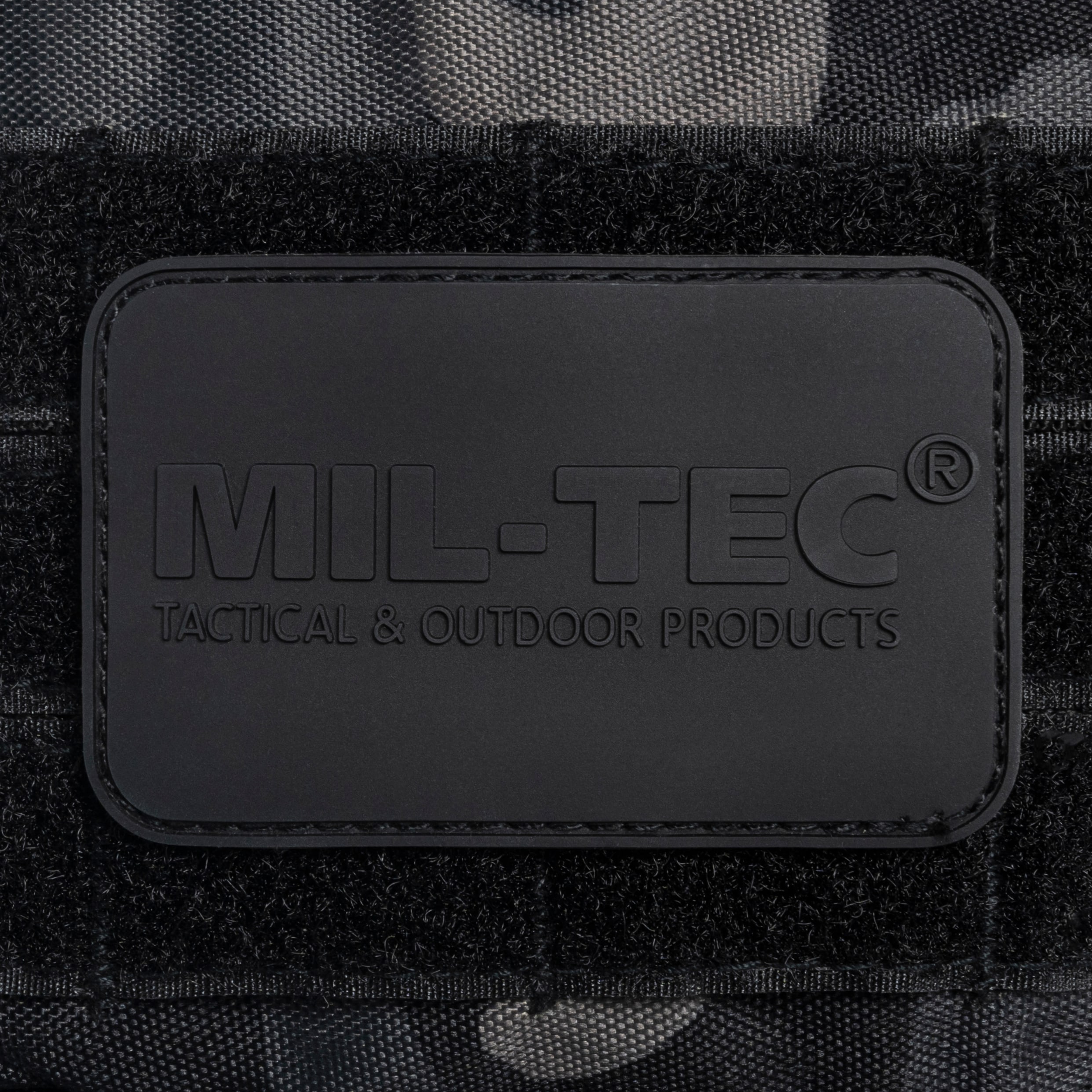 Mil-Tec Assault Pack Small Reppu 20 l - Dark Camo