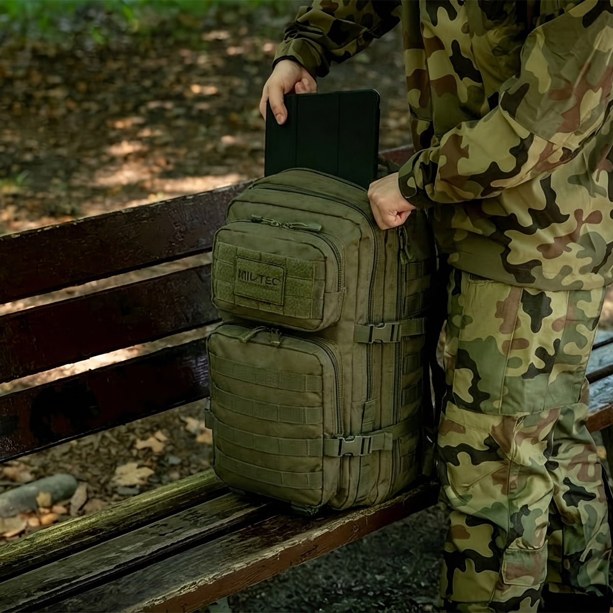 Mil-Tec Assault Pack Large Reppu 36 l - Olive