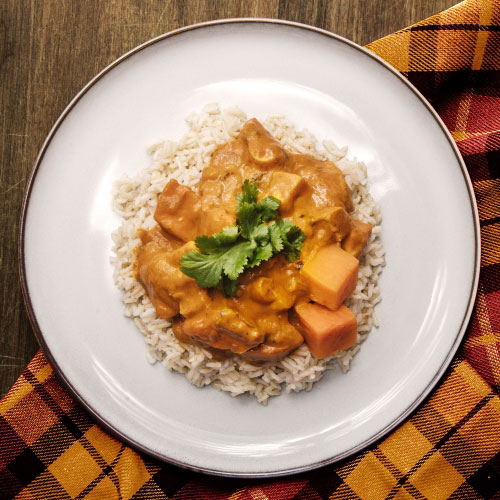 Aliments en conserve - Poulet Tikka Masala à base de plantes avec riz brun 400 g Ed Red