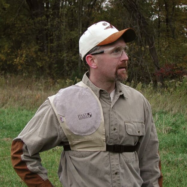 Ochraniacz barku Caldwell Mag Plus