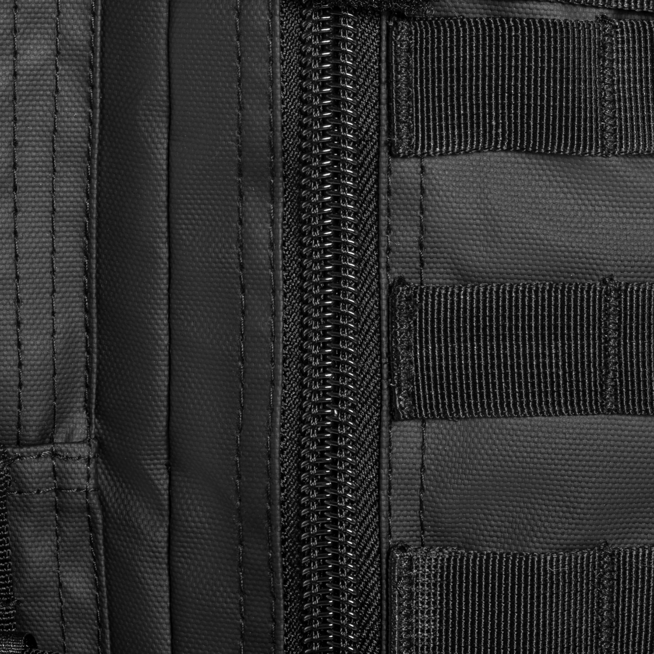 Sac à dos à bandoulière One Strap Assault 25 L Mil-Tec - Tactical Black