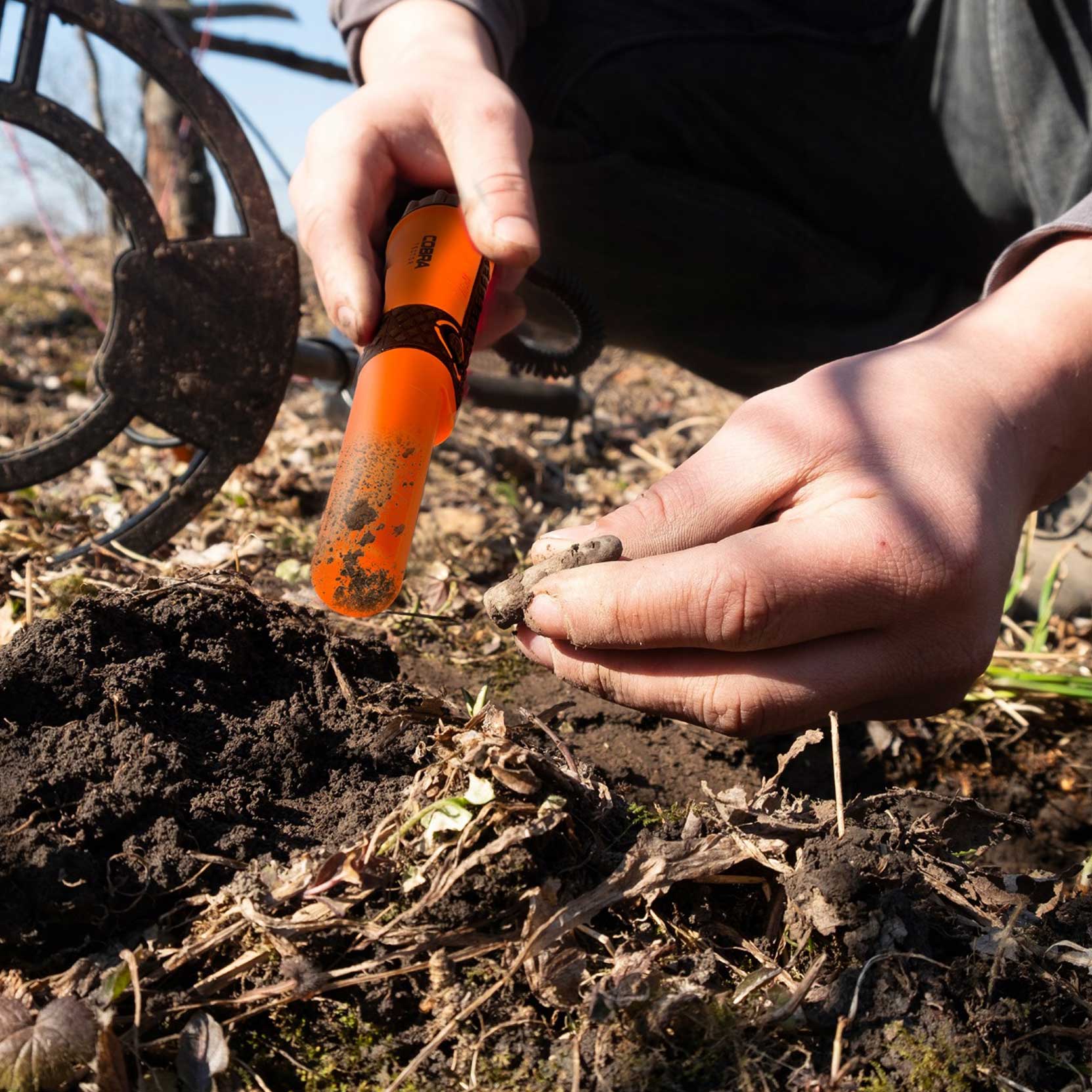 Détecteur de métaux manuel CT-1076 Cobra Tector - Orange