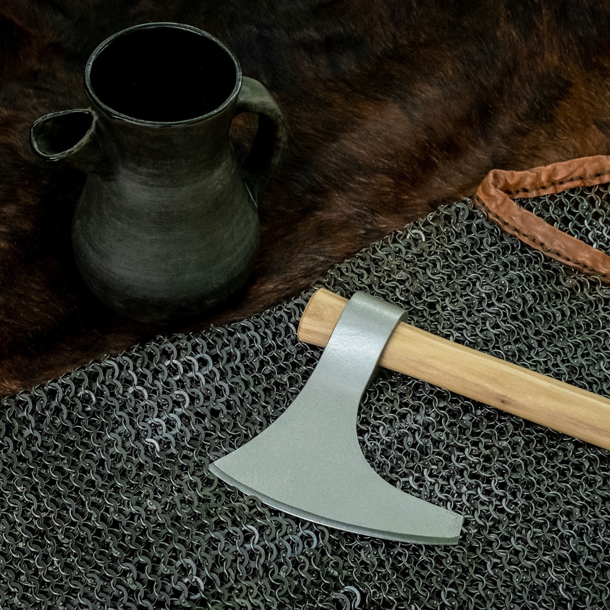 Hache Viking Hand Axe Cold Steel 