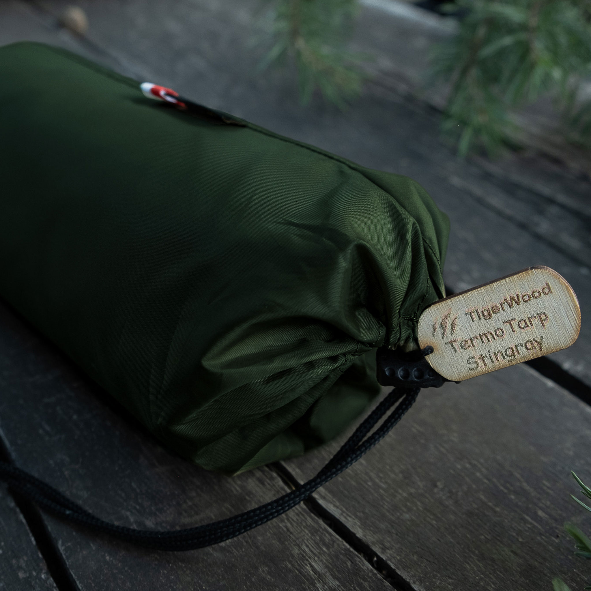 Bâche de bivouac Termo Tarp StingRay 3,6 x 2,8 m TigerWood - Green