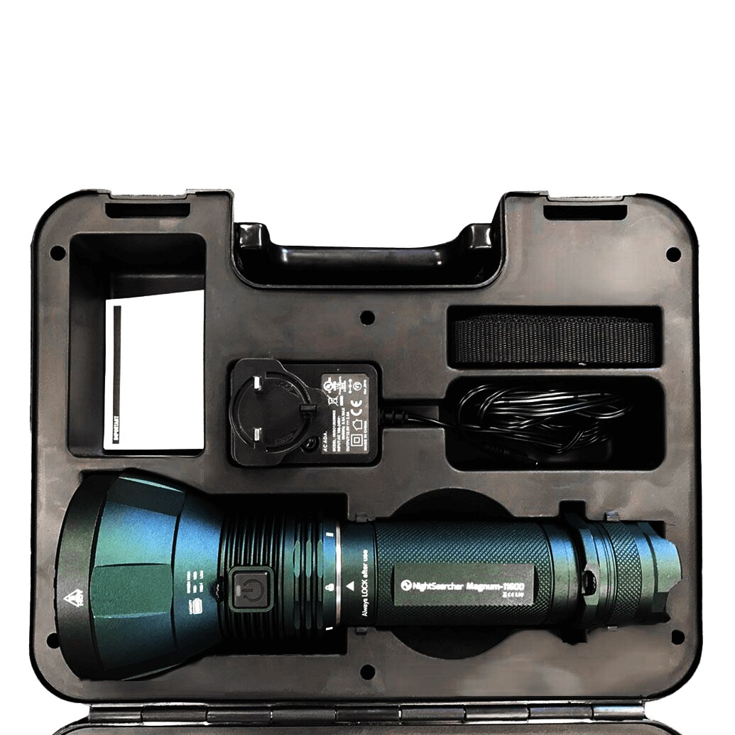 Lampe de poche Magnum - 11600 lumens NightSearcher