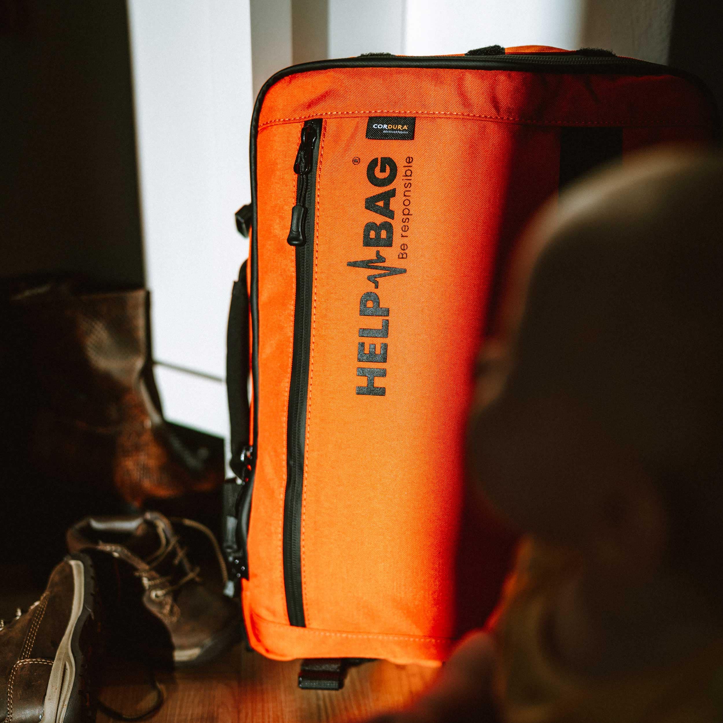 Kit d'urgence Essential Help Bag - Flame Orange