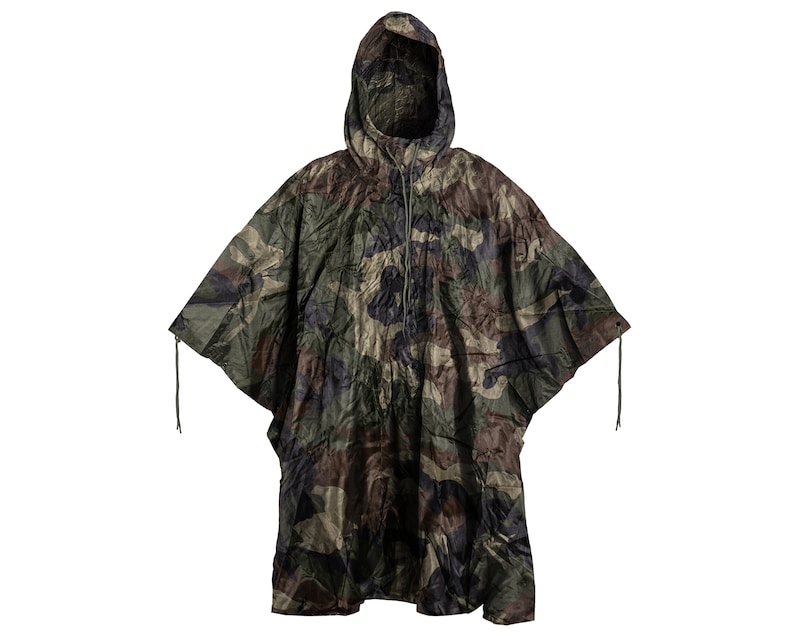 Poncho US Rip-Stop Mil-Tec Woodland Acheter en ligne Magasin