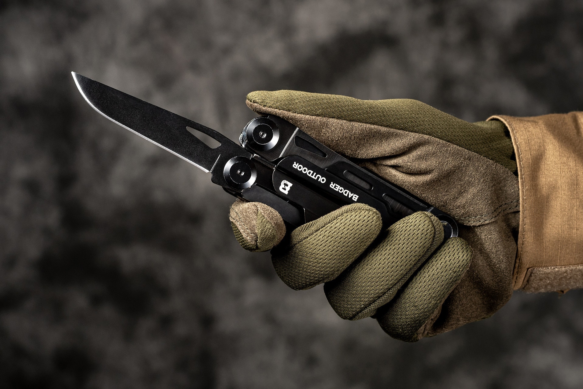 Multitool Thorn Badger Outdoor - Black