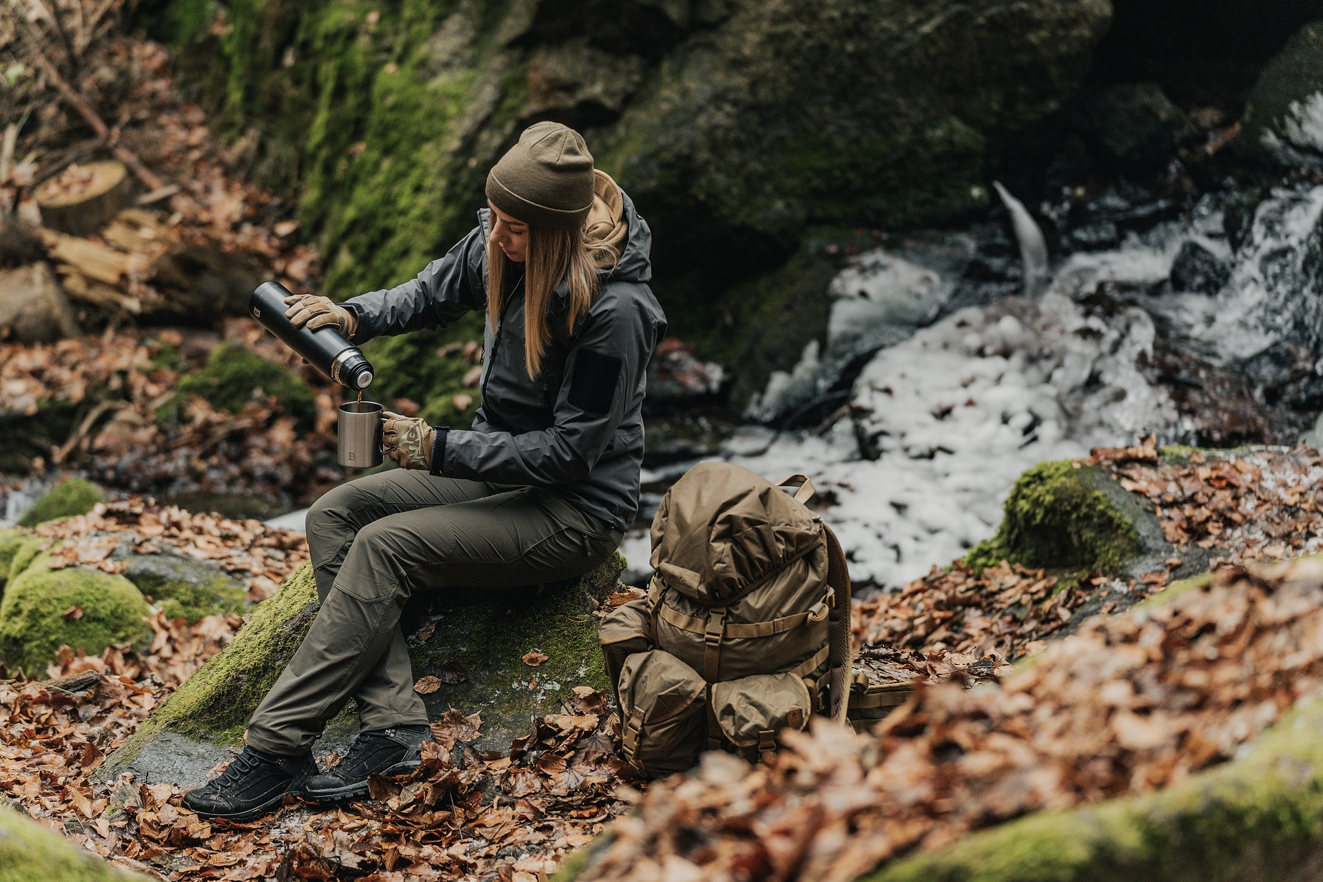 Pantalon pour femmes OTP VersaStretch Helikon - Taiga Green