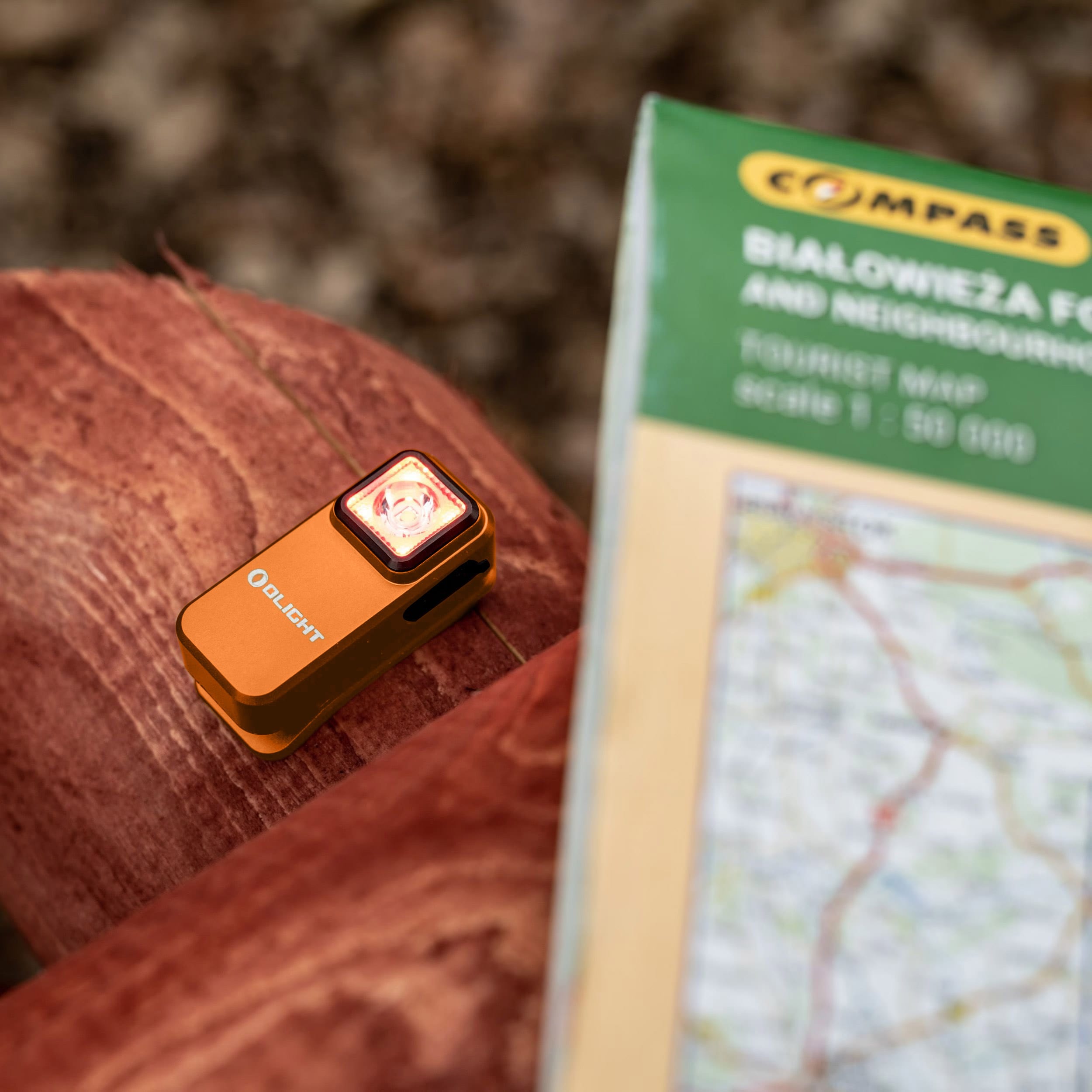 Lampe de poche rechargeable Oclip 300 lumens Olight - Orange