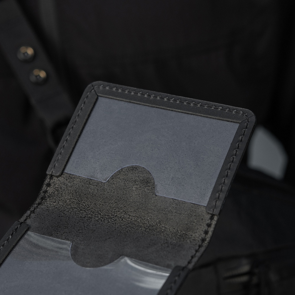Couverture de passeport Pirate M-Tac - Black