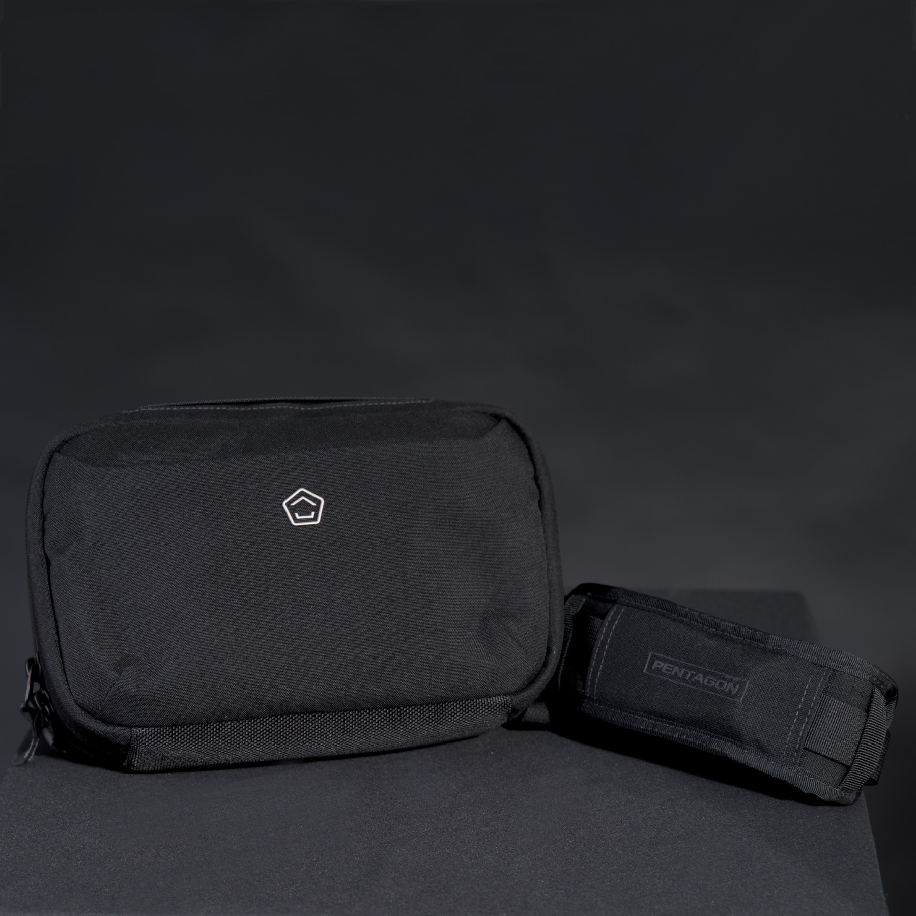 Sac à bandoulière Consul Horizontal Sling Pouch 3,8 L Pentagon - Black