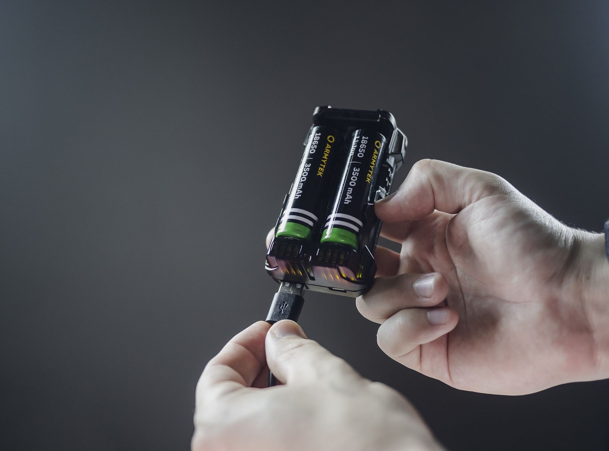 Chargeur Handy C2 Pro Armytek - Black